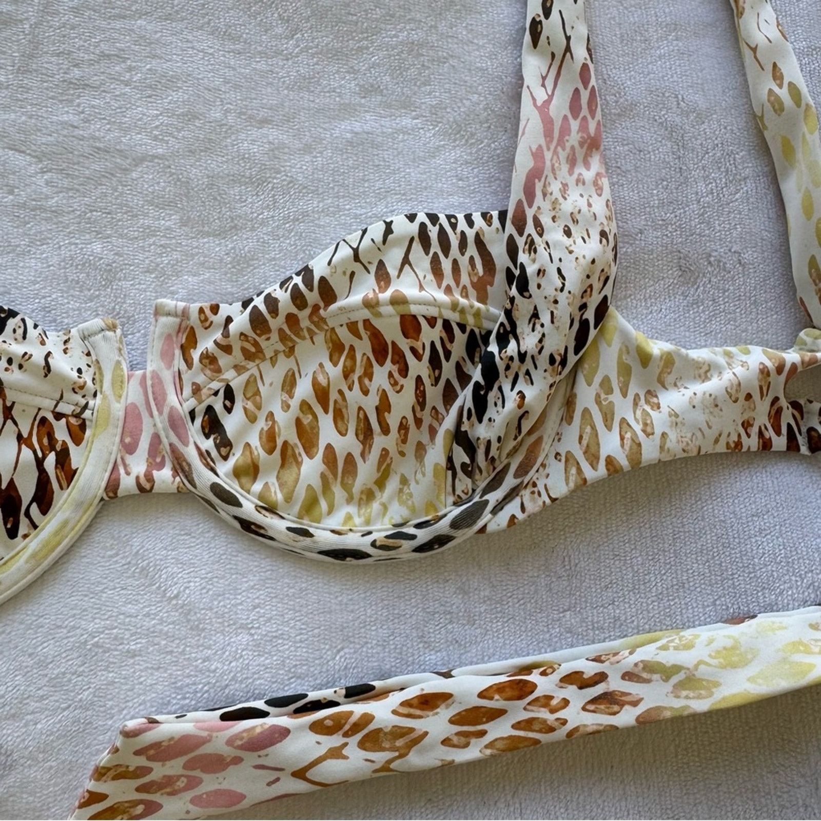 Beach Riot NWOT! Beach Bunny Multicolor Snake Print Swim Top, Size S Size S / US 4 / IT 40 - 8 Thumbnail