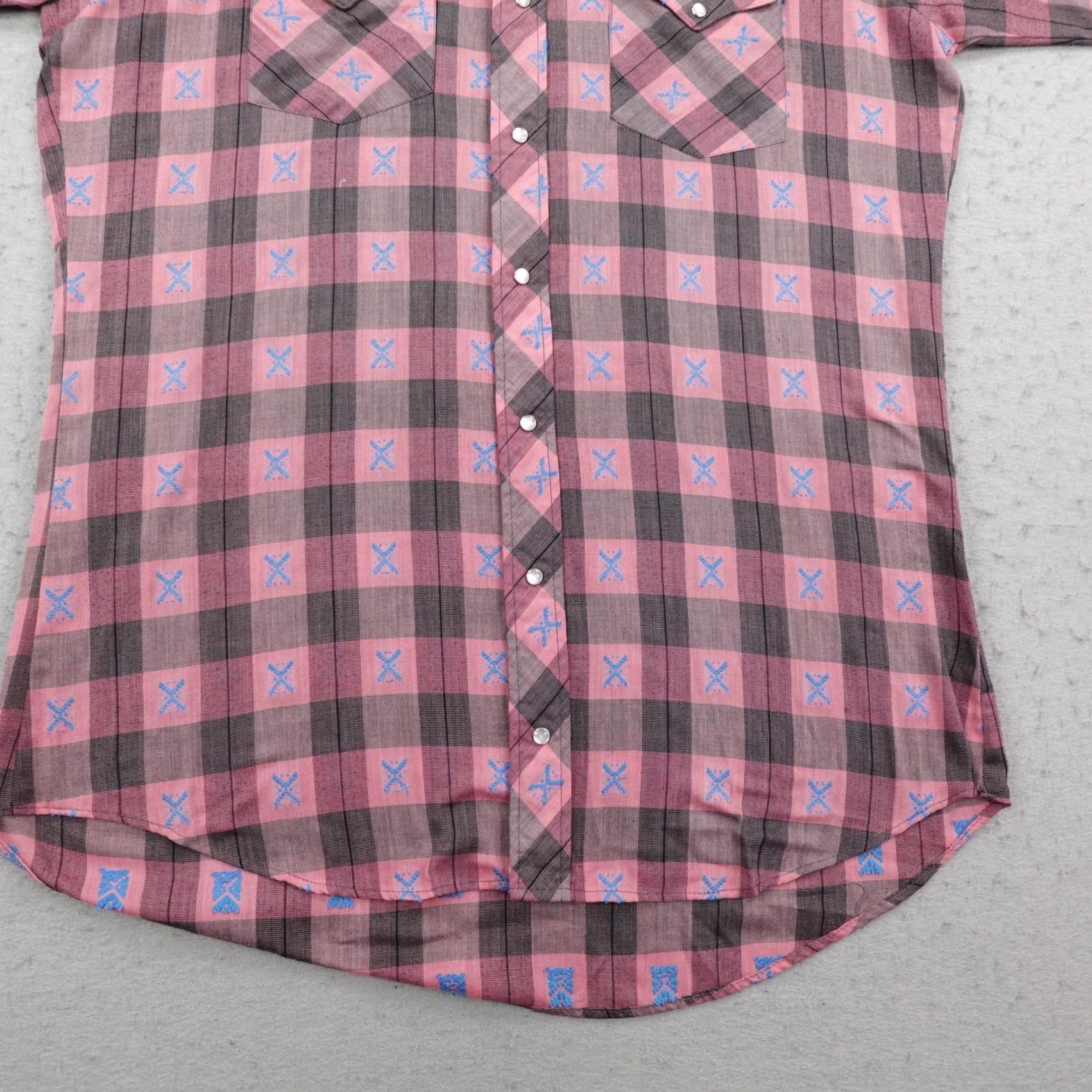 Vintage VINTAGE Ruddock Shirt Mens Large Pink Gray Plaid Western Pearl Snap Embroidered Size US L / EU 52-54 / 3 - 4 Thumbnail