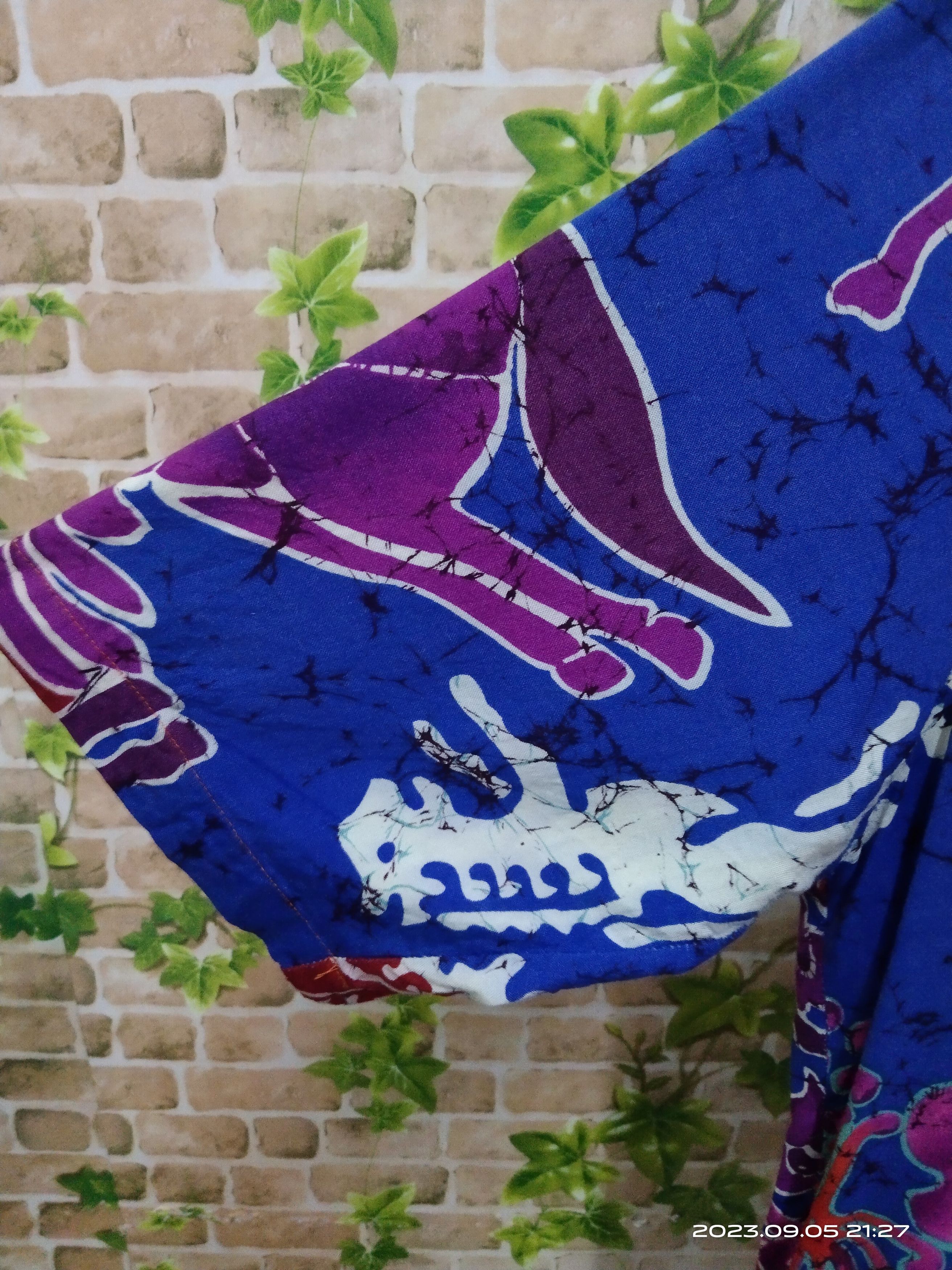 Japanese Brand RAYON TROPICAL TIGER BONES X HORSE MOTIF Size US M / EU 48-50 / 2 - 4 Thumbnail