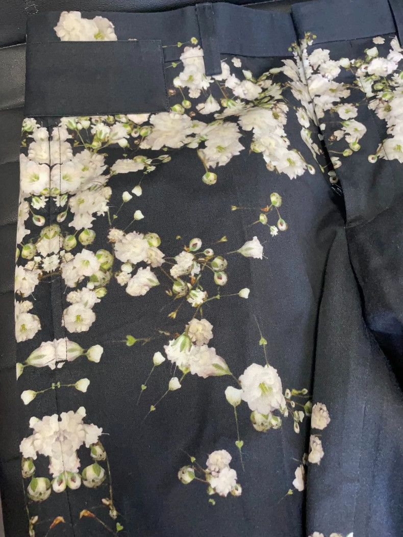 Givenchy Givenchy SizeS Starry casual pants Size US 31 - 6 Thumbnail