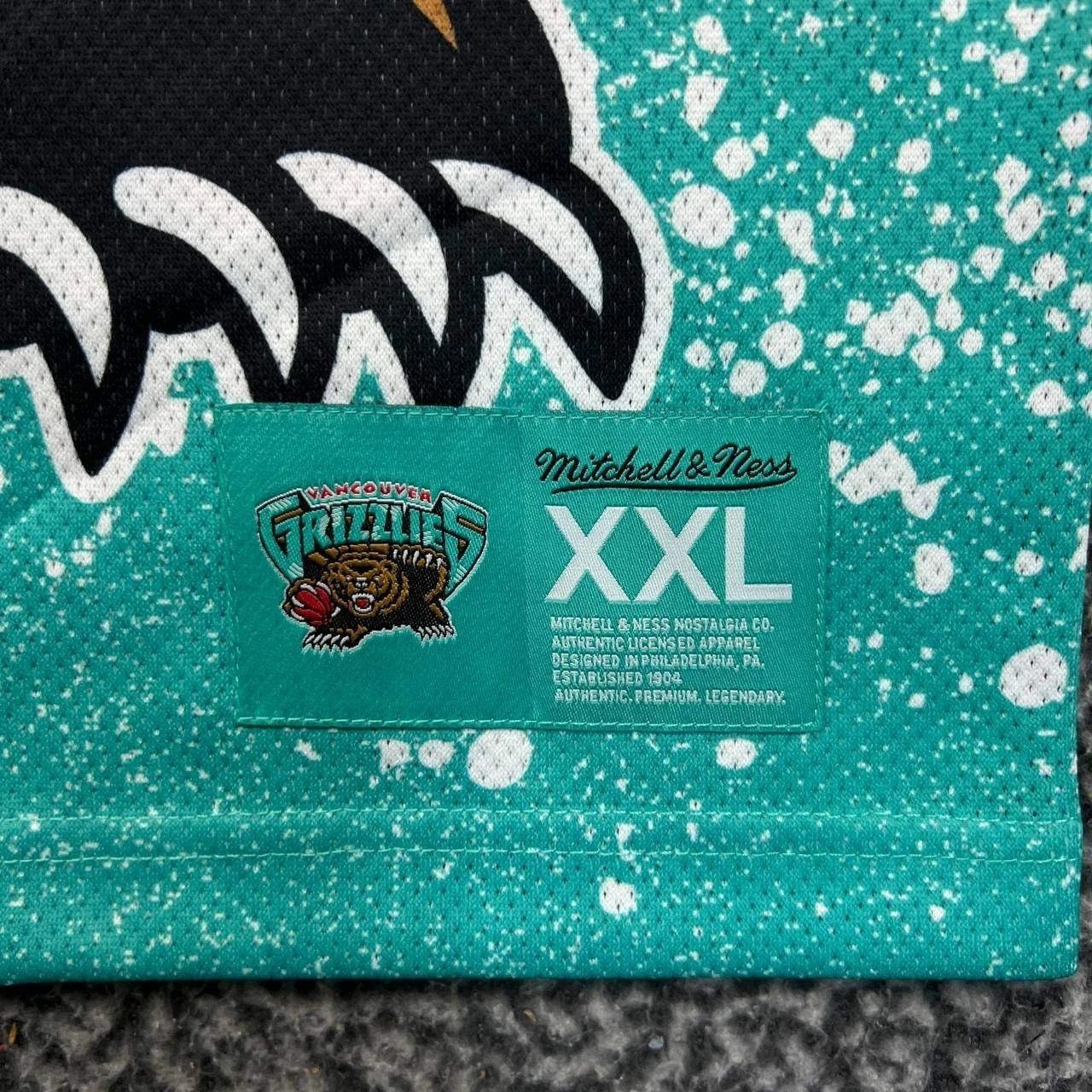 Mitchell & Ness Vancouver Grizzlies Jersey Shirt Men NBA Sleeveless New 2XL Size US XXL / EU 58 / 5 - 5 Thumbnail
