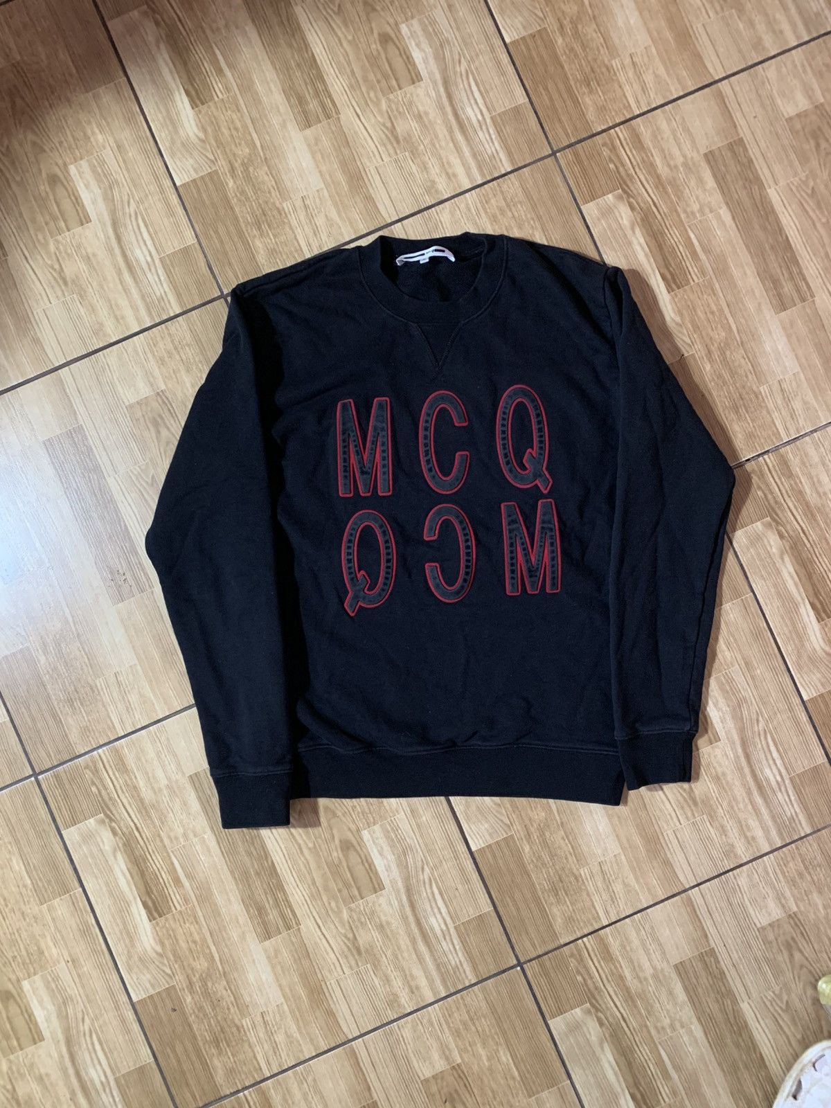 Alexander McQueen Alexandr mcQueen black sweatshirt Size US S / EU 44-46 / 1 - 1 Thumbnail