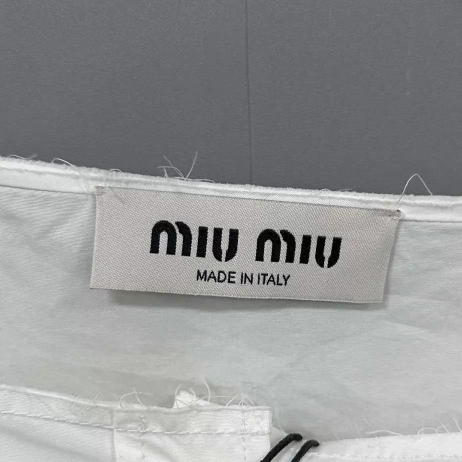 Miu Miu MIUMIU White Off-shoulder Short Longsleeve Cami Size M / US 6-8 / IT 42-44 - 6 Thumbnail