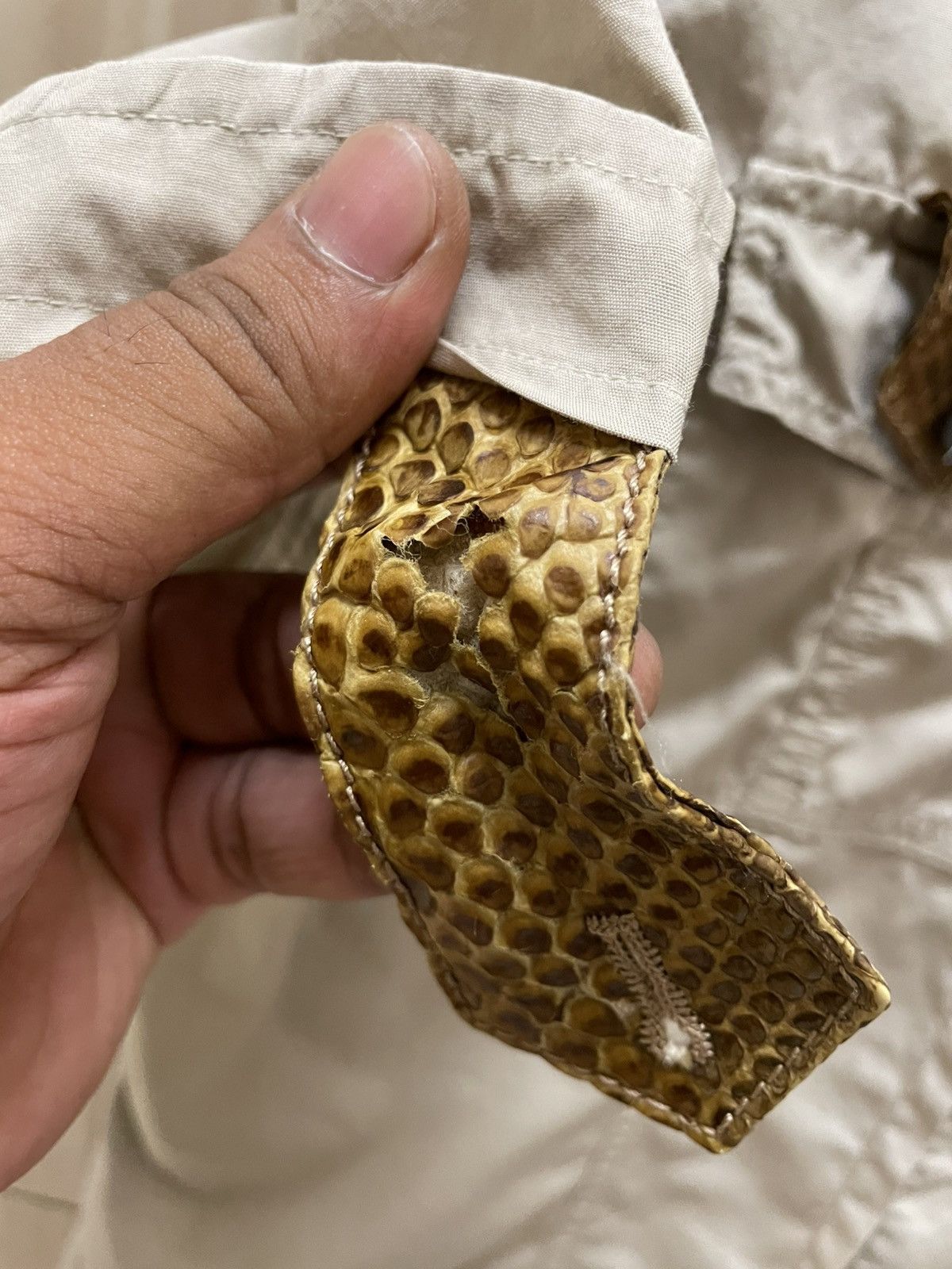 Dolce & Gabbana Dolce & Gabbana SS05 Shirt Real Python Leather Pocket Flaps Size M / US 6-8 / IT 42-44 - 6 Thumbnail