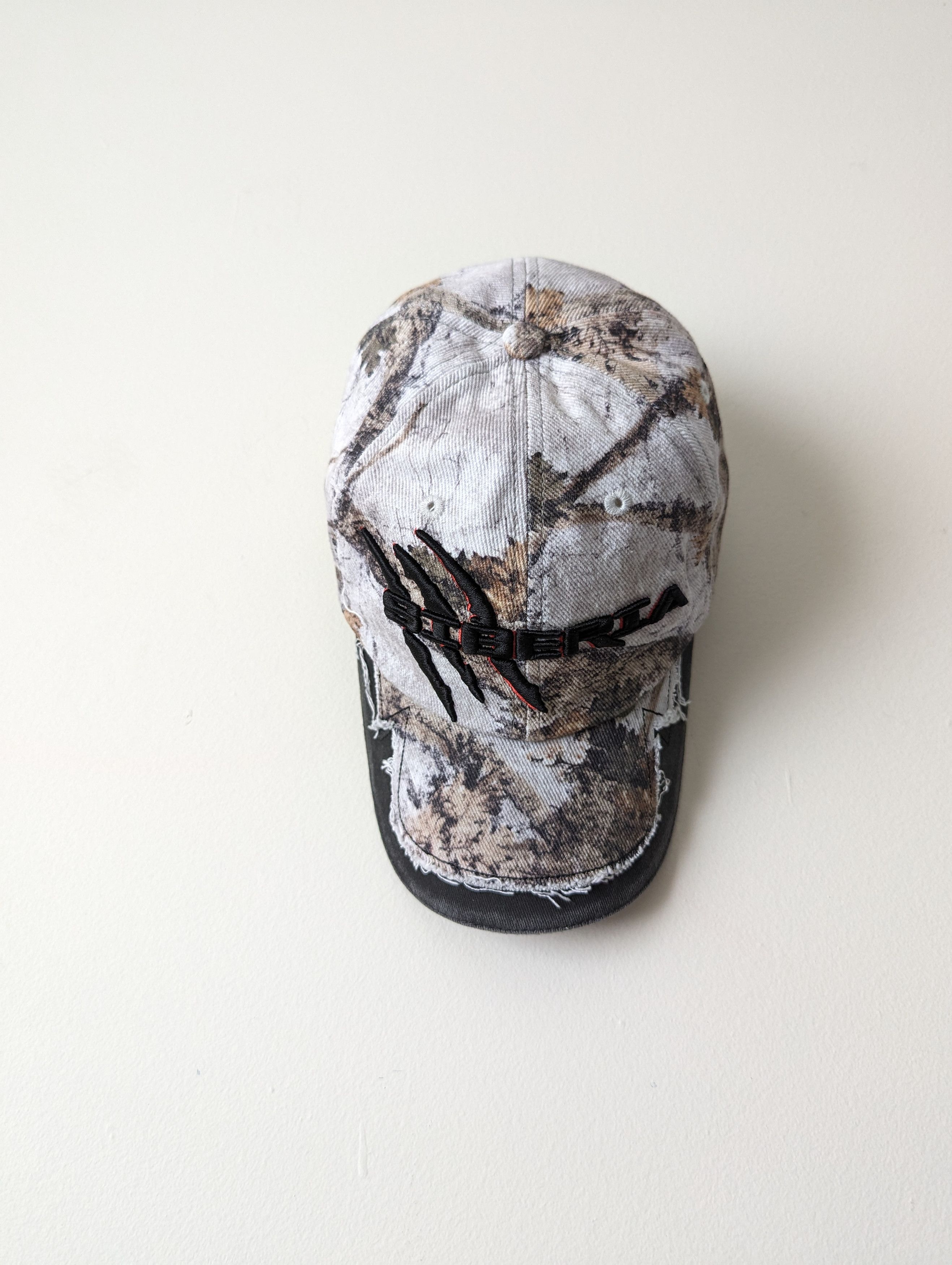 image of Siberia Hills Raptor Hat Real Tree Snow, Men's