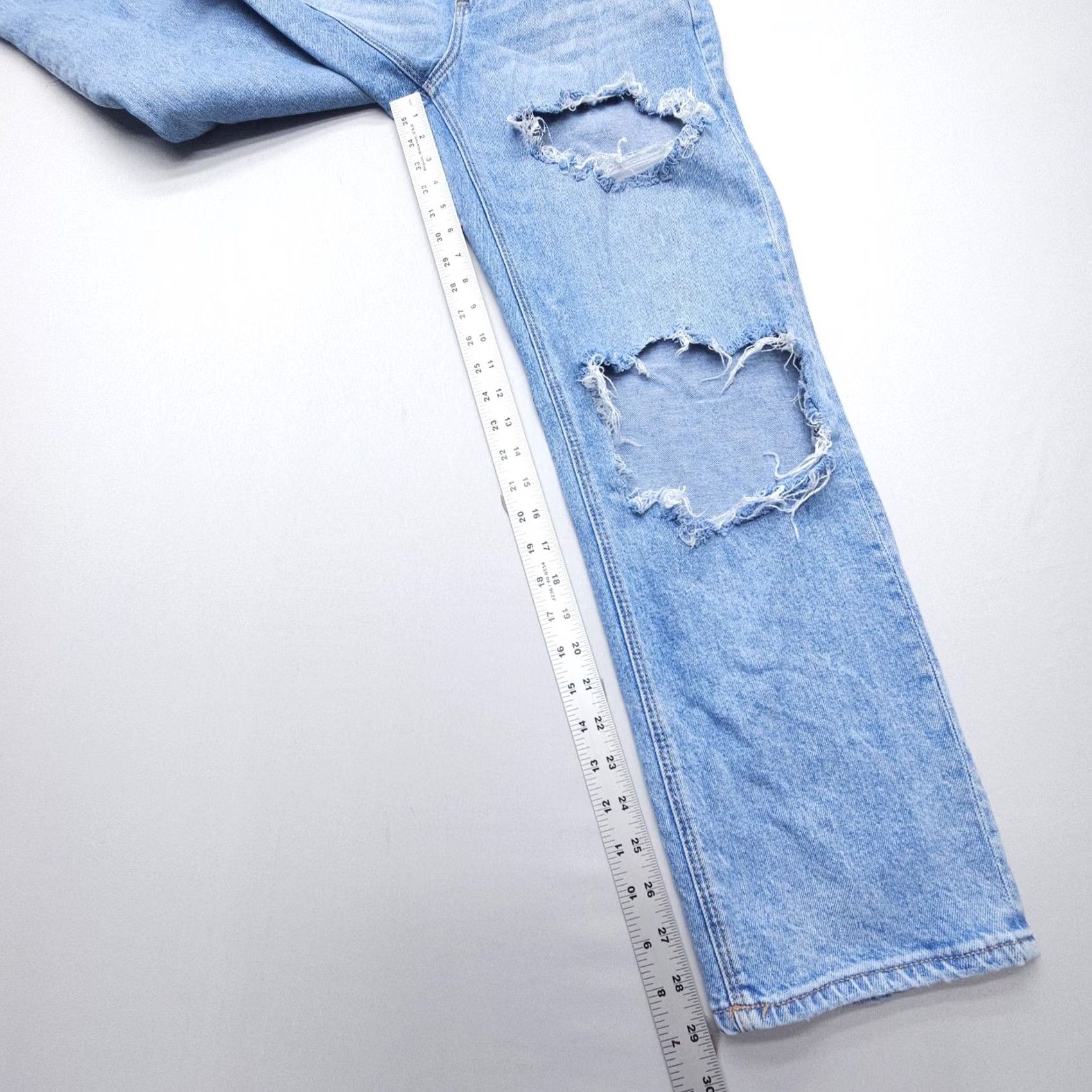American Eagle Outfitters American Eagle Outfitters Jeans Womens 2 Light Wash Distressed Straight 90s Bohemian Festival Vintage No Size 26" / US 2 / IT 38 - 6 Thumbnail