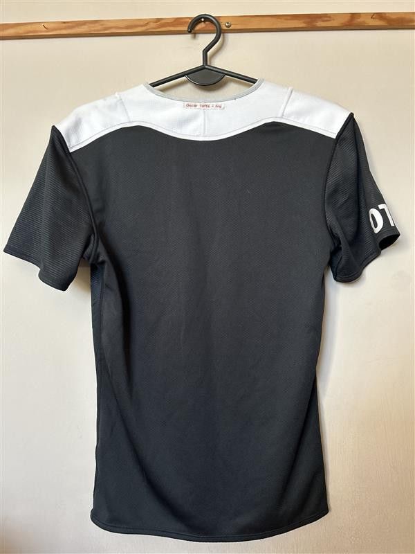 Canterbury of New Zealand Rare Rugby - Canterbury - WYMONDHAM COLLEGE - S - UNIQUE Size US S / EU 44-46 / 1 - 2 Thumbnail