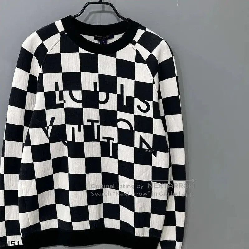 Louis Vuitton Louis Vuitton Black and White Checkered Sweatshirt . Size M / US 6-8 / IT 42-44 - 1 Thumbnail
