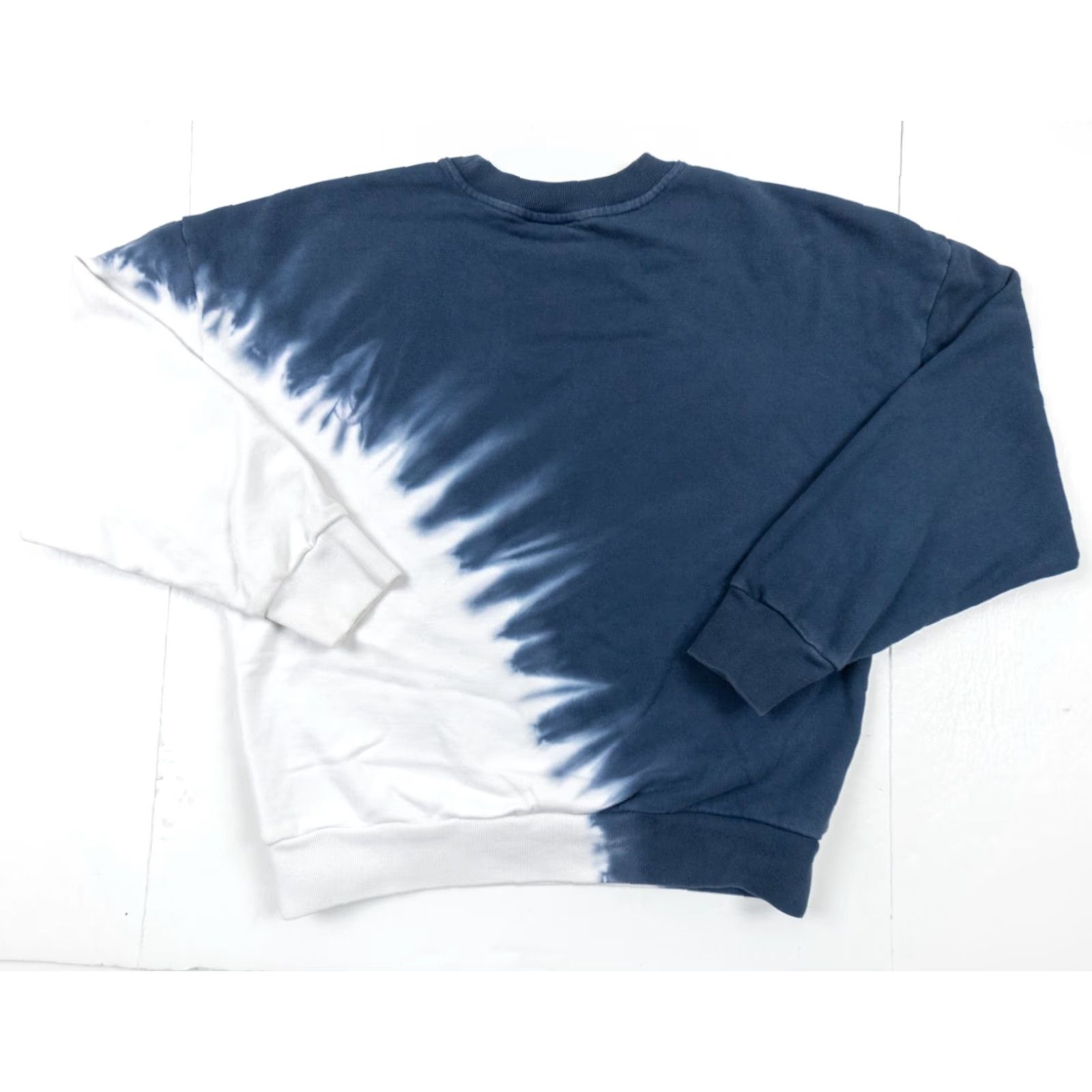 Gap Gap Womens Sweatshirt Crewneck Blue Petite Medium - Gap Terry Pullover Pullover Sweatshirt Casual Adult Women? (We must avoid extra text) Size M / US 6-8 / IT 42-44 - 5 Thumbnail