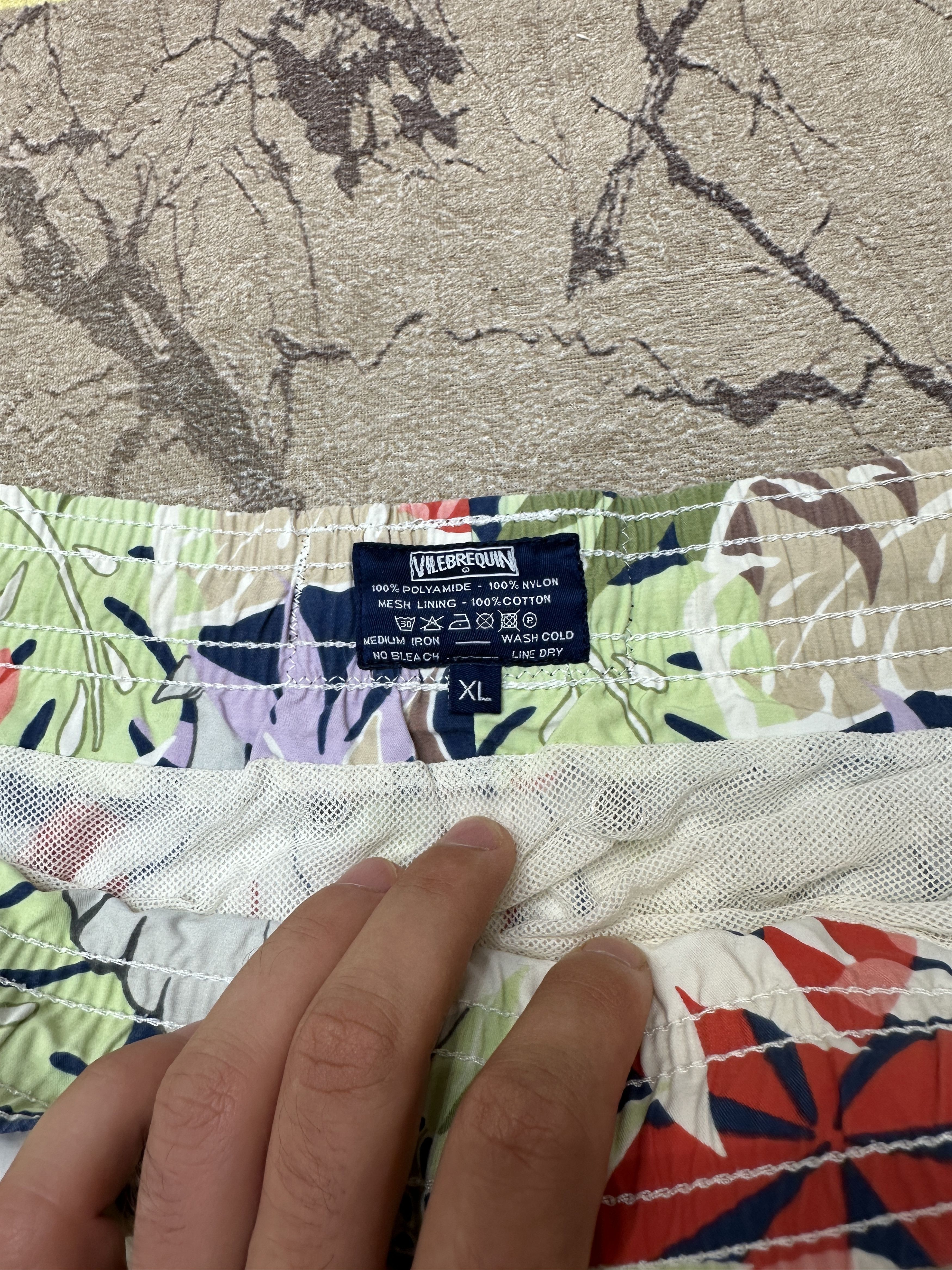 Vilebrequin Vilebrequin Moorea Beach Board Shorts Trunks Size XL Bath Size US 38 / EU 54 - 6 Thumbnail