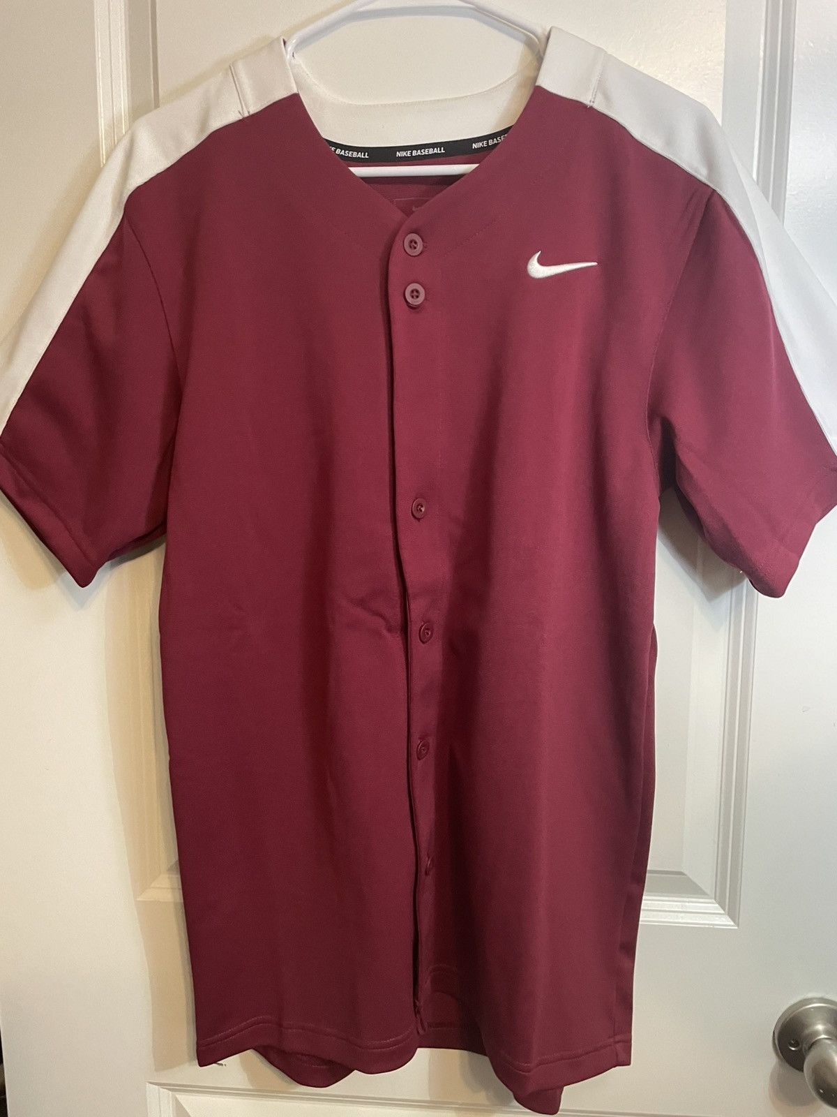 Nike Burgundy Nike Baseball Button Down Size US S / EU 44-46 / 1 - 1 Thumbnail