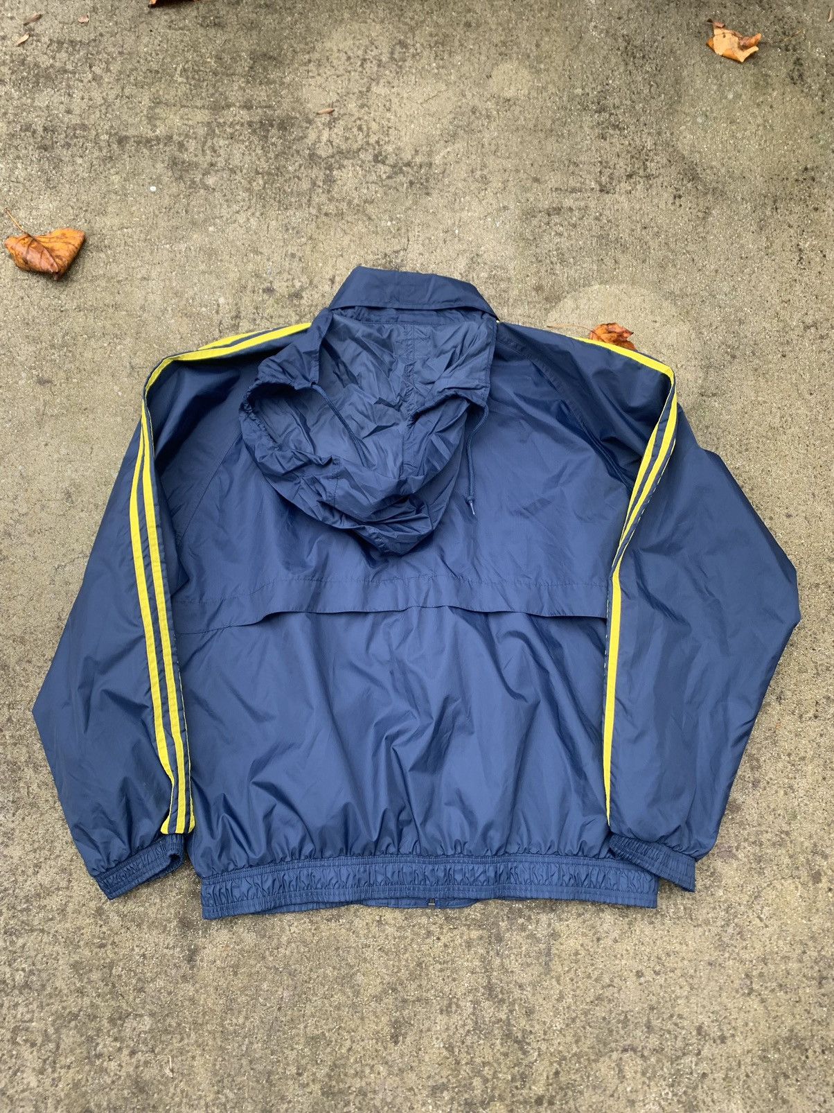 Adidas Vintage Adidas Windbreaker Jacket Size US XL / EU 56 / 4 - 3 Thumbnail