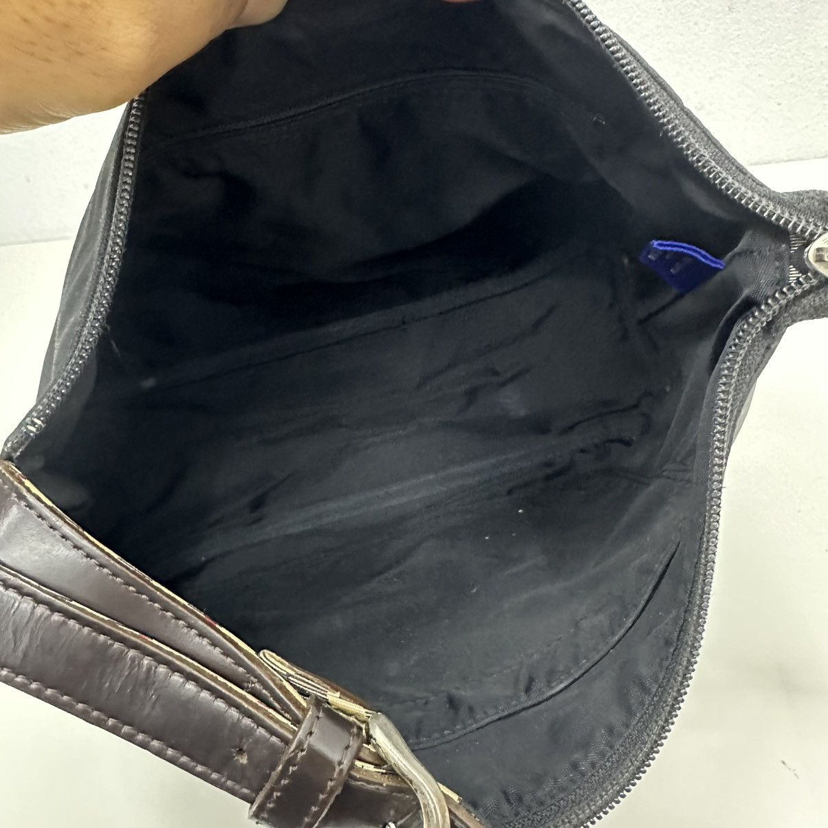 Burberry AUTHENTIC BURBERRY LINDON BLUE LABEL NOVA CHECK SHOULDER BAG Size ONE SIZE - 8 Thumbnail