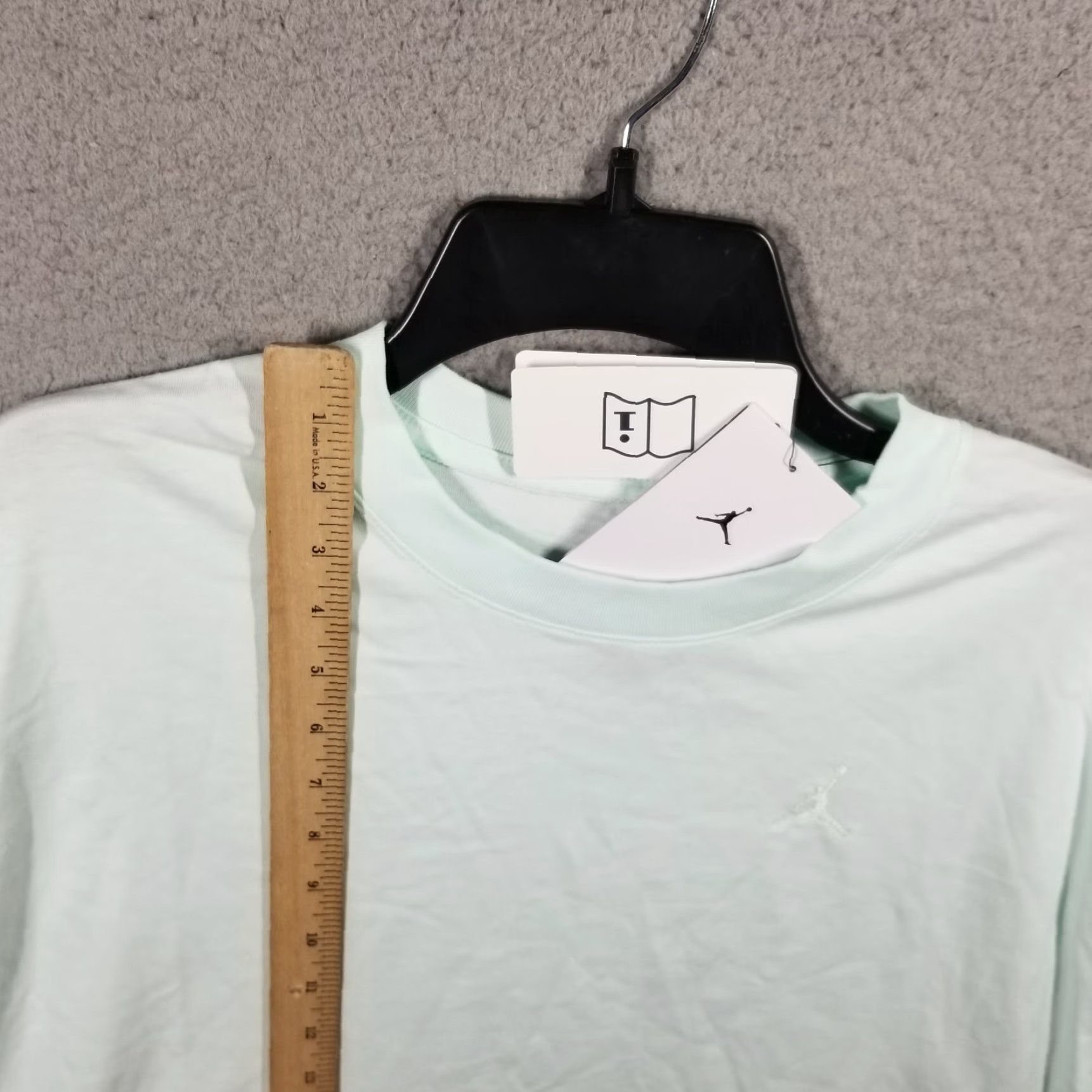 Jordan Brand Nike Women's Air Jordan Essentials Top Large Shirt Mint Green FN4500-394 Rare Size L / US 10 / IT 46 - 5 Thumbnail