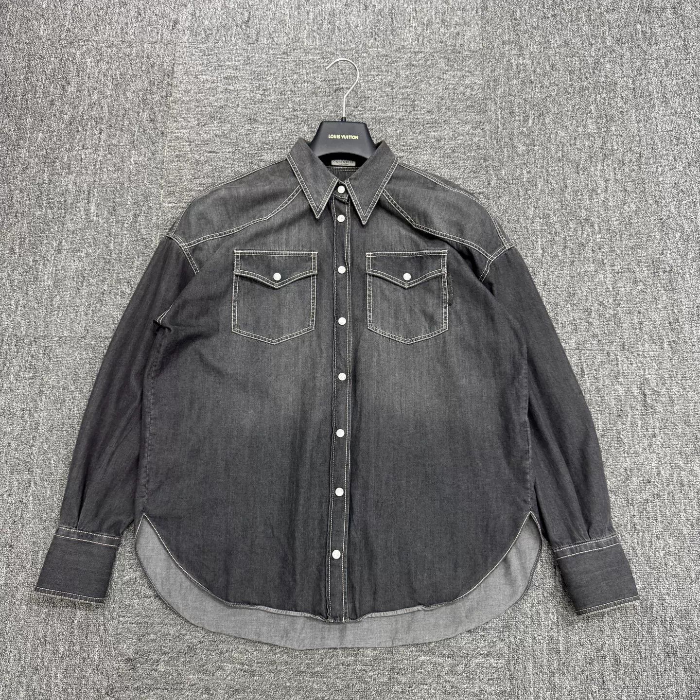 Brunello Cucinelli Brunello Cucinelli FW21 Washed Denim Shirt Size US M / EU 48-50 / 2 - 1 Thumbnail