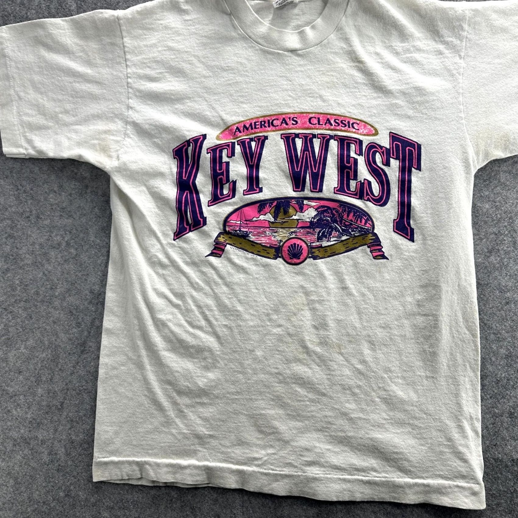 Fruit Of The Loom Vintage Key West Shirt Mens M White Fruit of the Loom 90s Tee Florida Souvenir Size US M / EU 48-50 / 2 - 4 Thumbnail