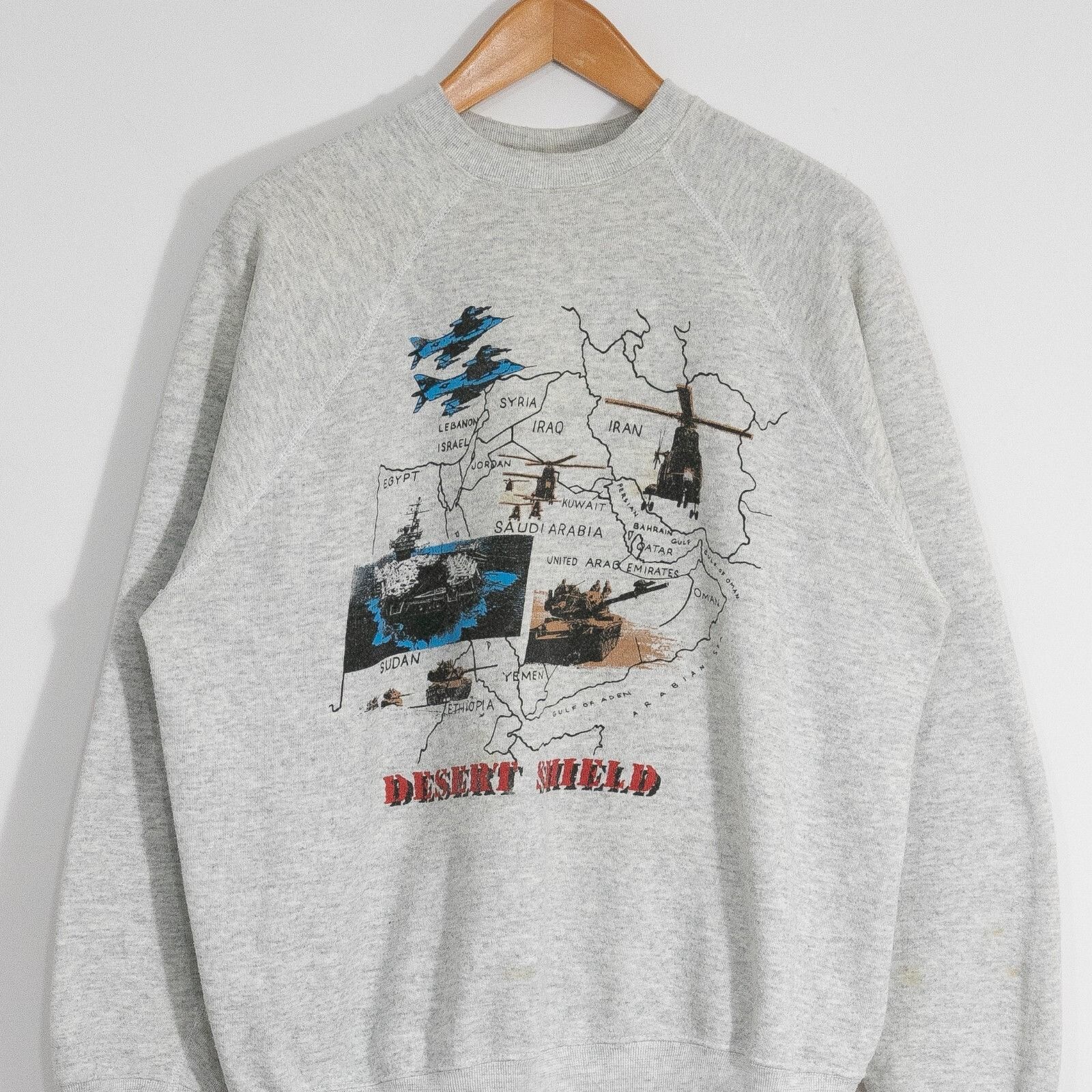 Vintage Vintage 90s Desert Storm Sweatshirt XL - Raglan Crewneck Size US XL / EU 56 / 4 - 2 Thumbnail