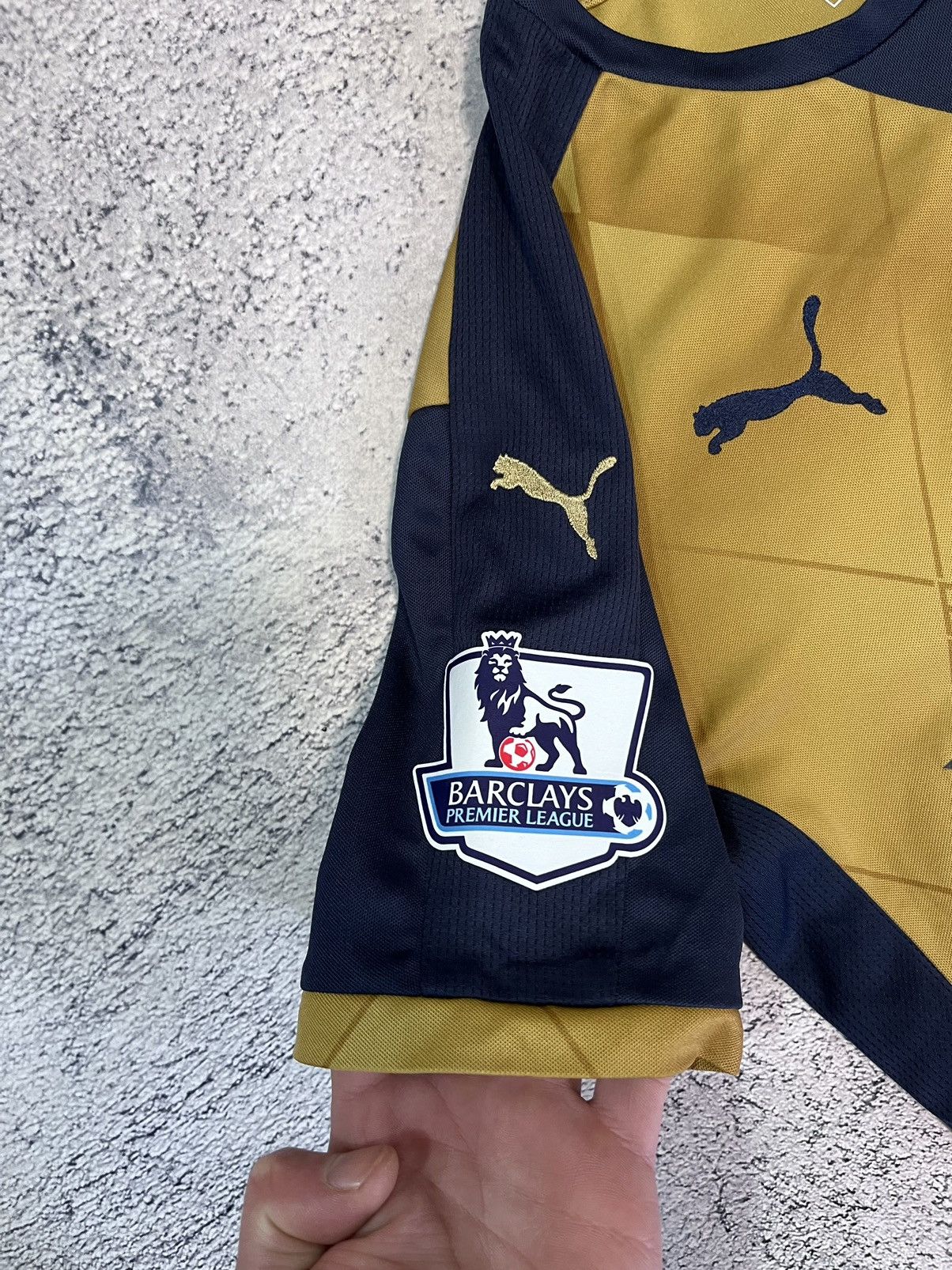 Puma Puma Arsenal 2015/2016 Jersey #15 Chamberlain Premier League Size US S / EU 44-46 / 1 - 3 Thumbnail