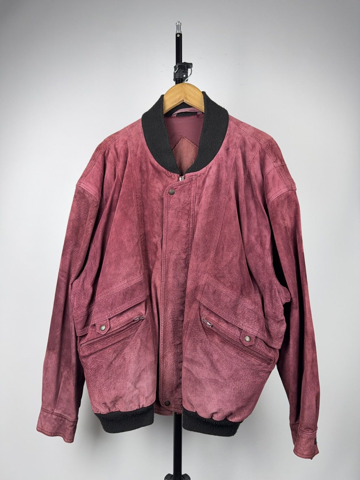Japanese Brand Vintage 90s Retro Oversized Burgundy Suede Leather Bomber Size US L / EU 52-54 / 3 - 1 Thumbnail