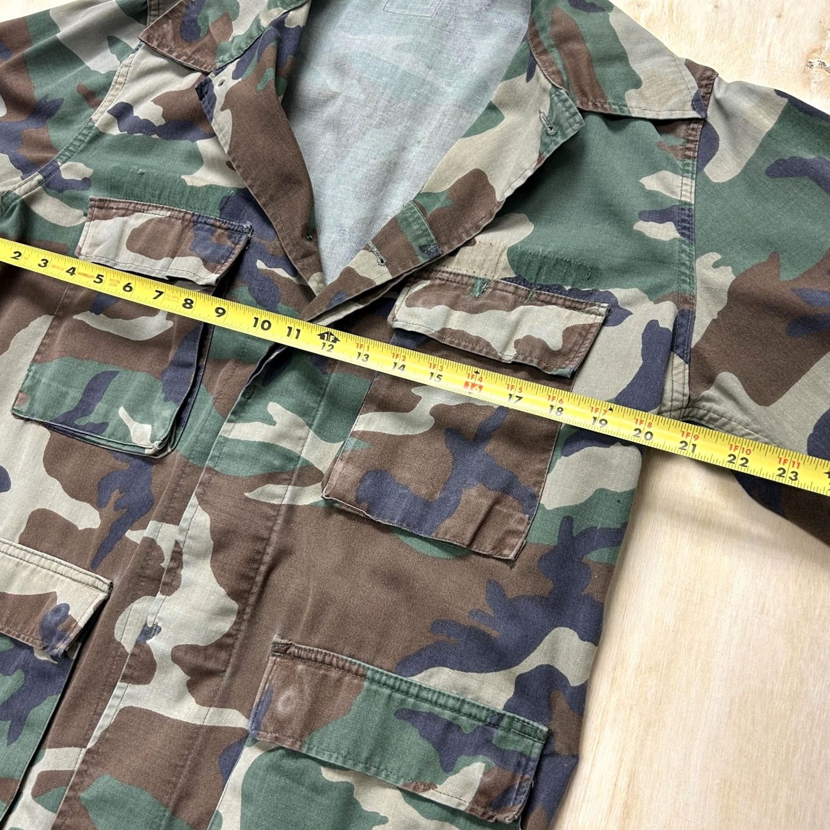 Vintage Camo Field Jacket Mens L Green Cotton Button Pockets Outdoor Workwear Size US L / EU 52-54 / 3 - 6 Thumbnail