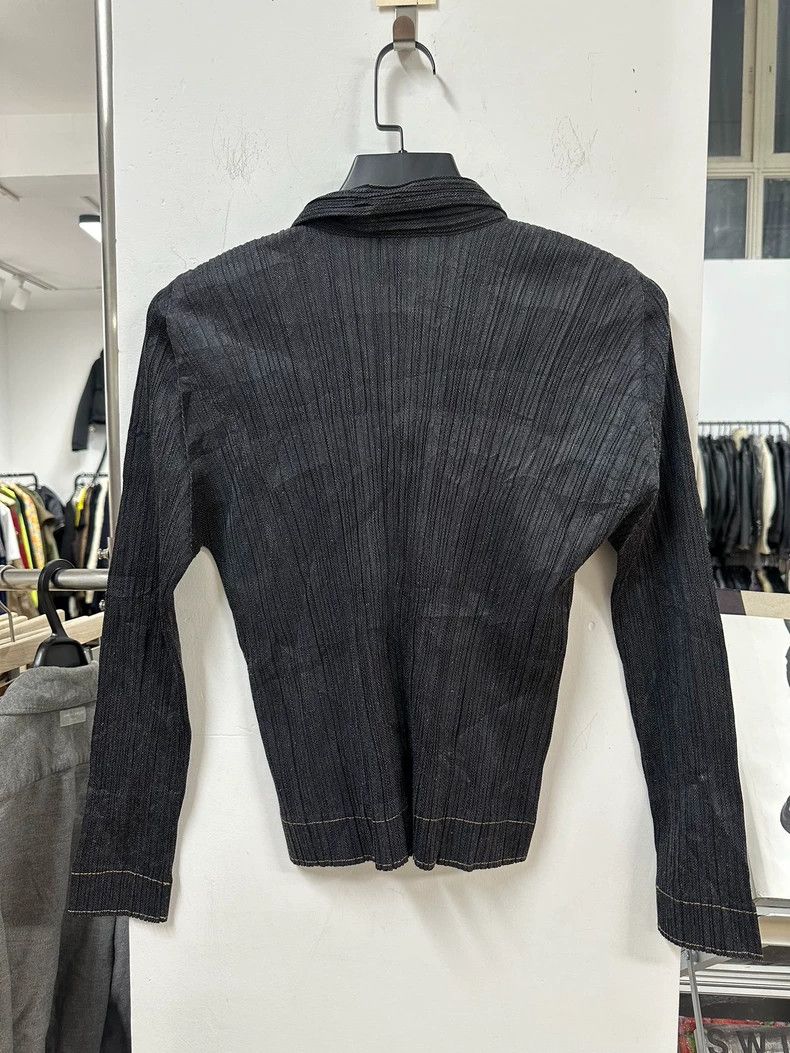Issey Miyake Issey miyake Pleated denim jacket 2502-Nextarrow Size US XL / EU 56 / 4 - 5 Thumbnail