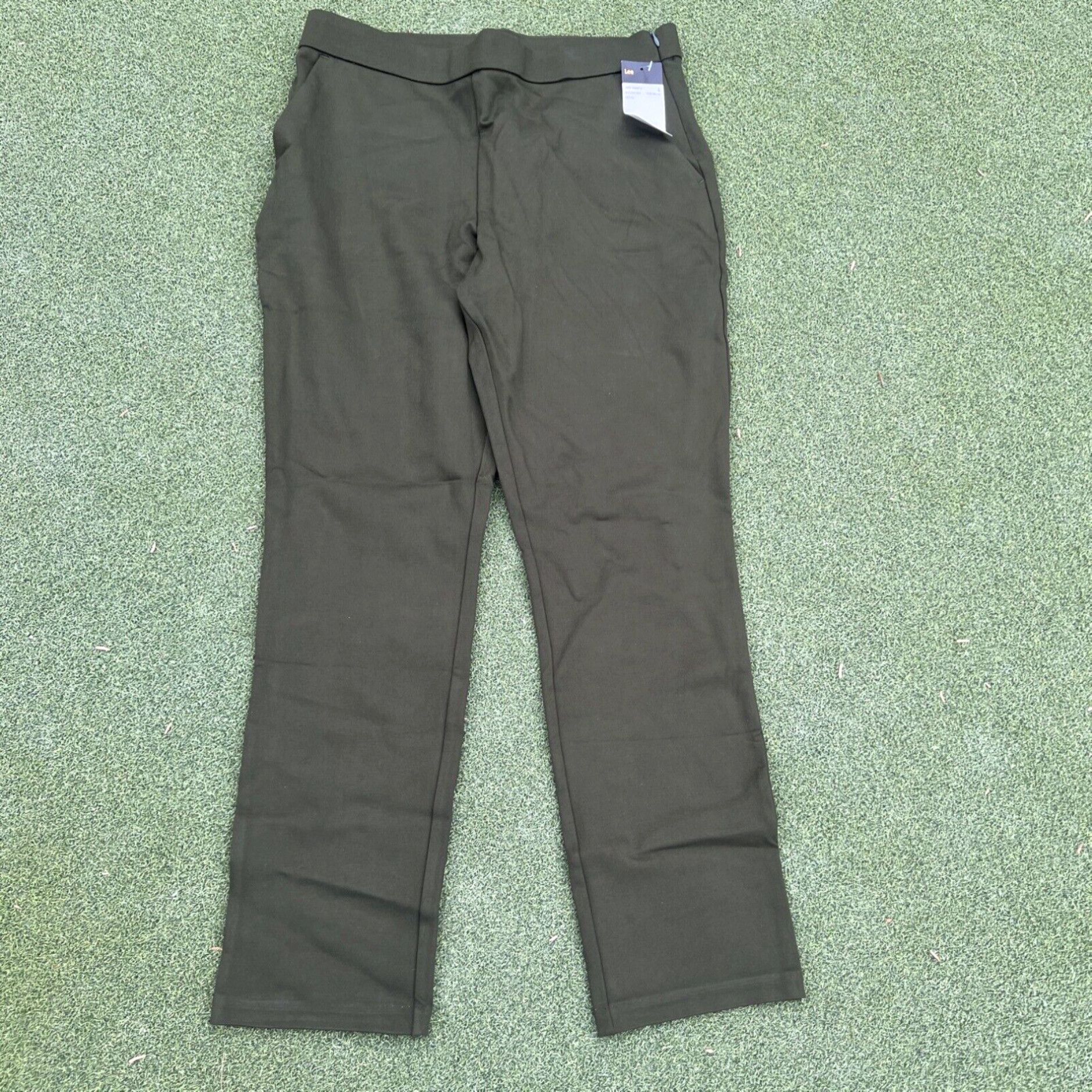 Lee Lee Pants Womens 6M Dark Green Straight Leg Trouser Regular Fit Mid Rise Zip Fly Size 28" / US 6 / IT 42 - 1 Thumbnail