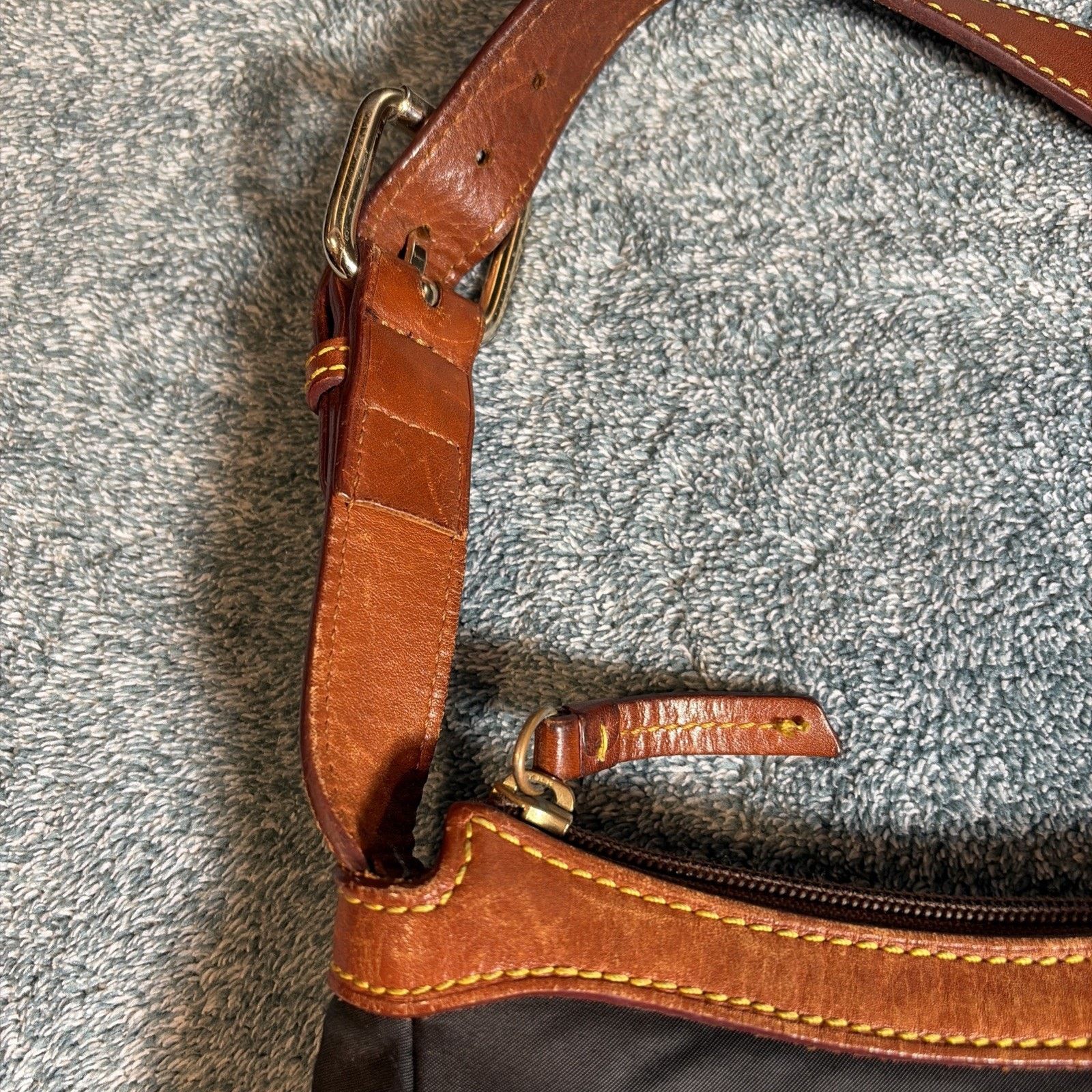 Dooney & Bourke Dooney & Bourke Black Nylon Hobo Shoulder Handbag Preowned Size ONE SIZE - 5 Thumbnail