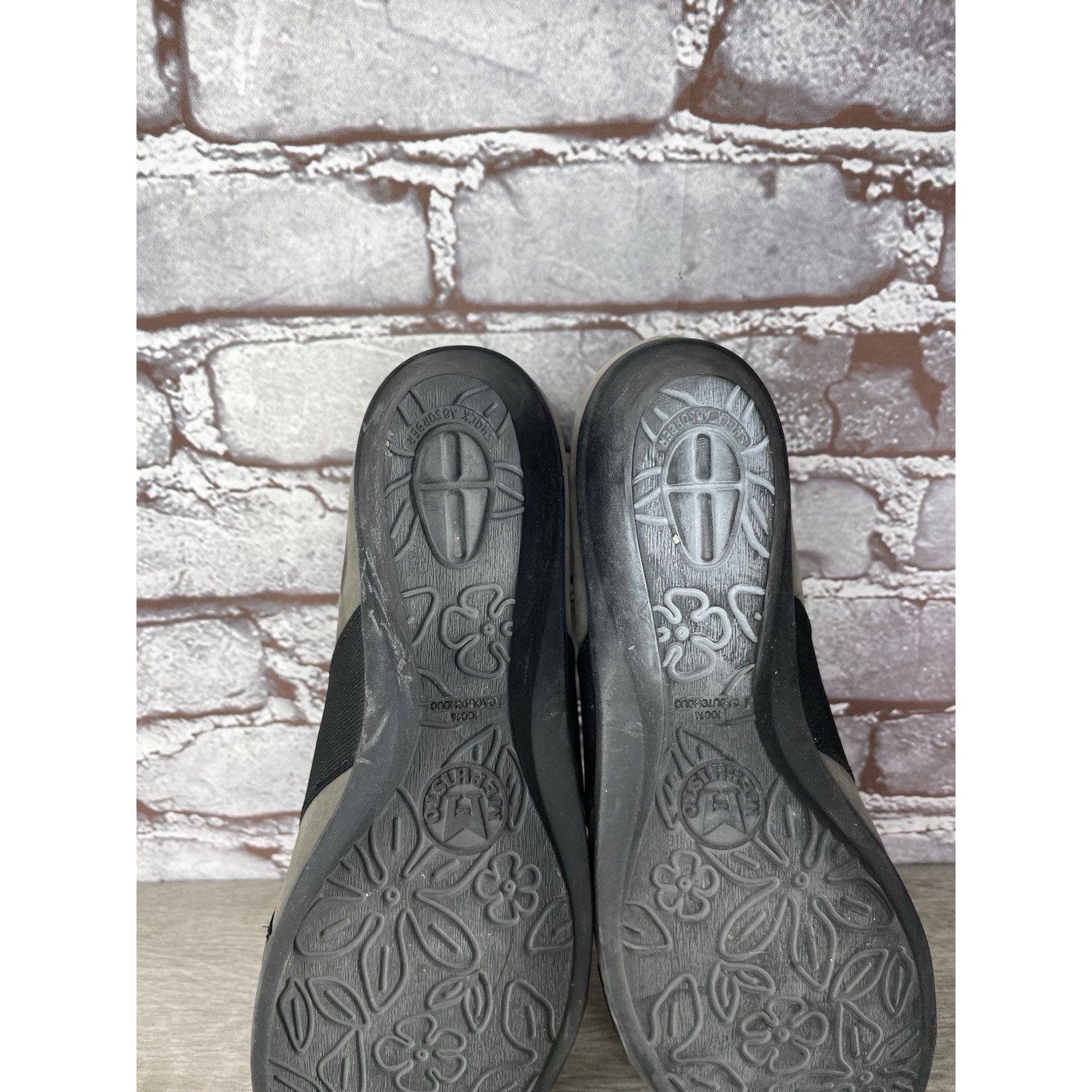 Mephisto Mephisto Aline Gray Nubuck Leather Black Strap Wedge Shoes W Size US 8.5 / IT 38.5 - 9 Thumbnail