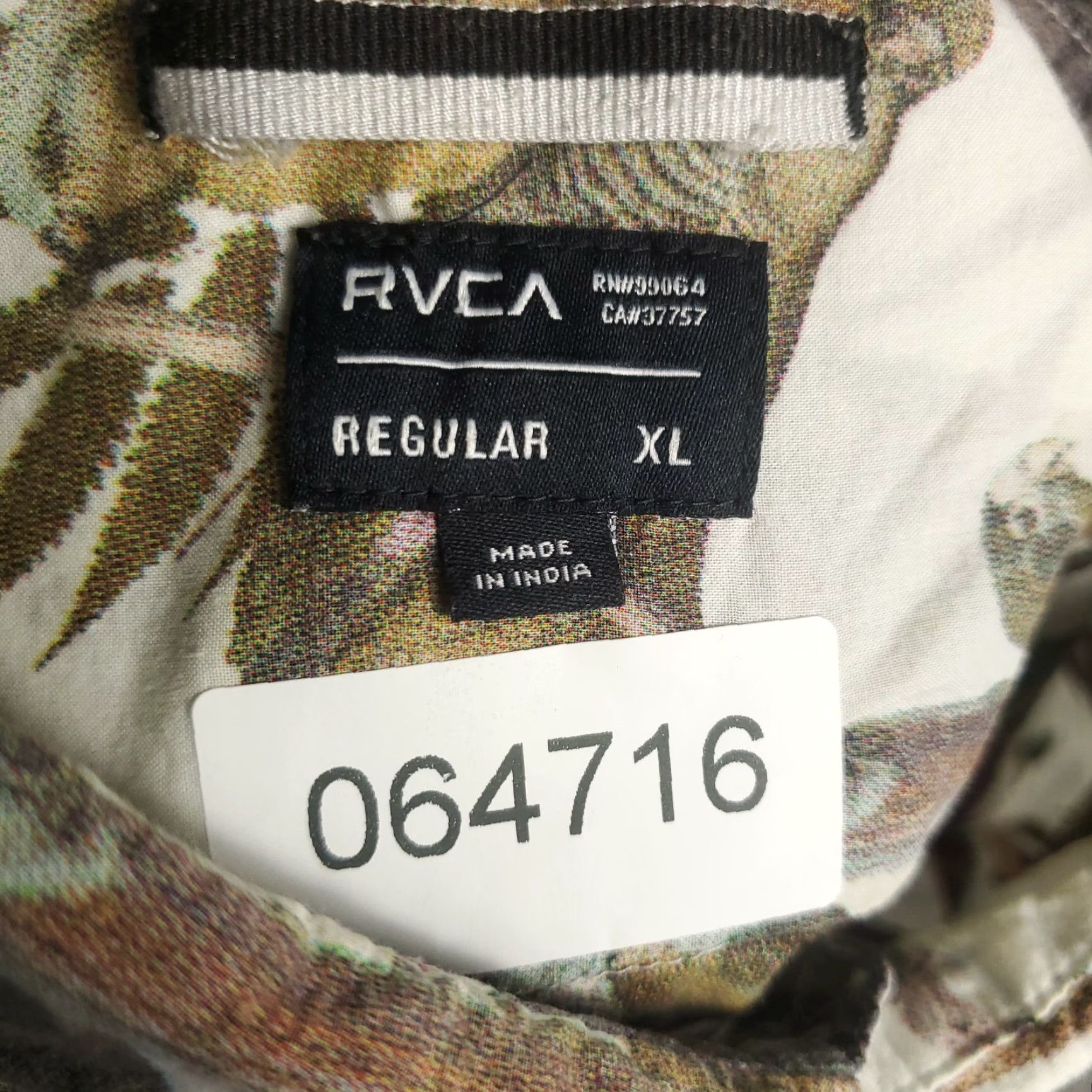 RVCA RVCA Shirt Mens XL Green Parrot Print Button-Up Short Sleeve Casual Cotton Size US XL / EU 56 / 4 - 7 Thumbnail