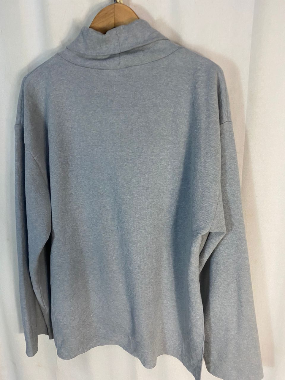 Zara Zara turtleneck blouse long sleeve shirt Size L / US 10 / IT 46 - 2 Thumbnail