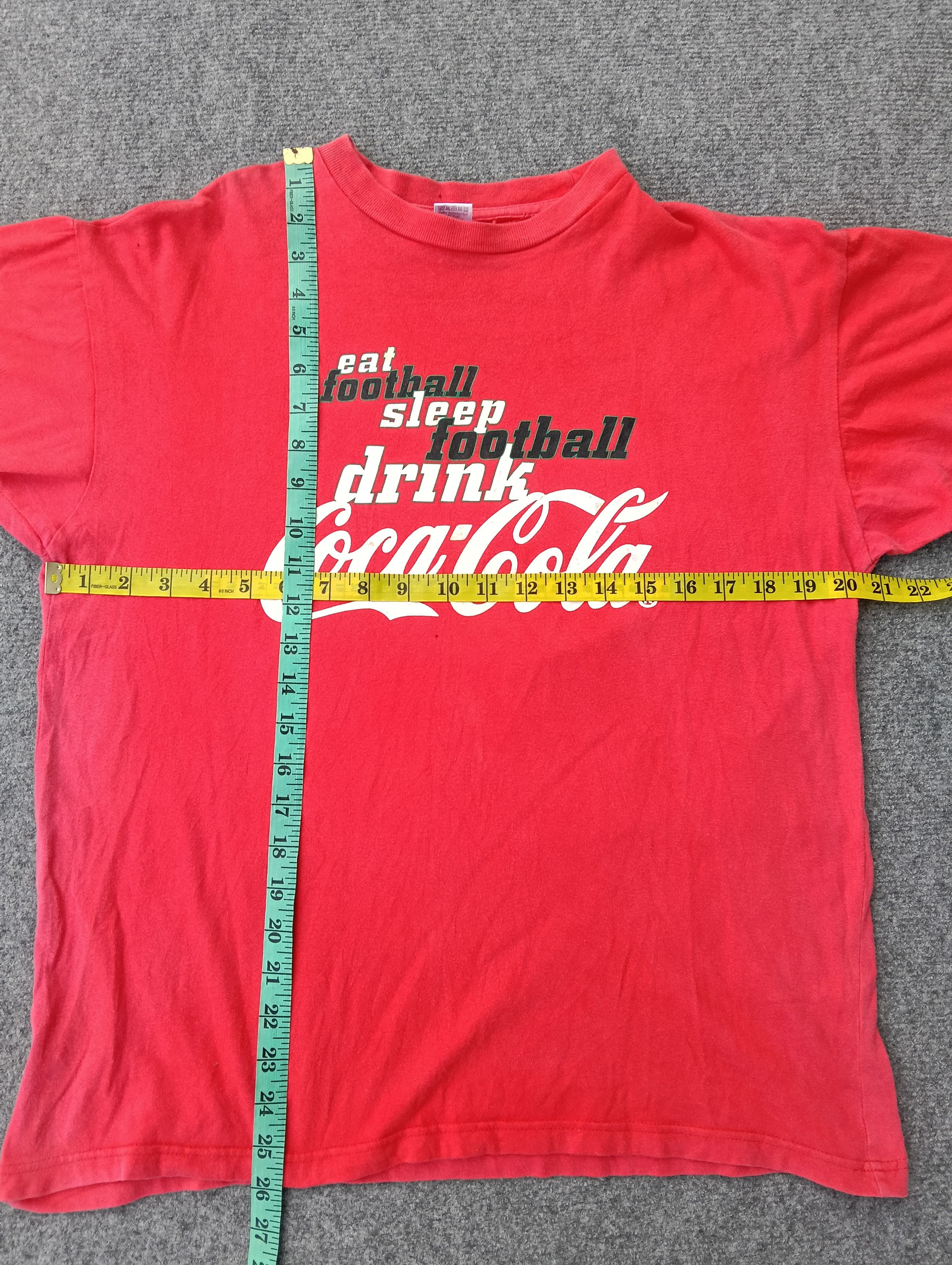 Coca Cola Coca-cola "eat football sleep football" Tshirt Size US M / EU 48-50 / 2 - 6 Thumbnail
