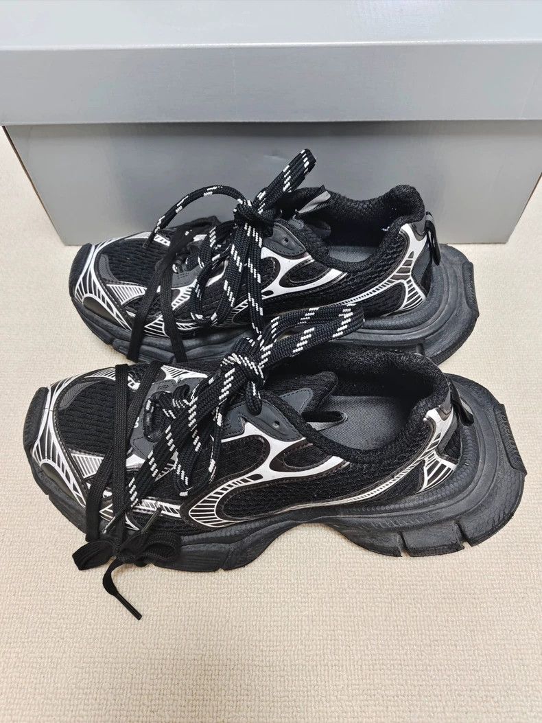 Balenciaga Balenciaga Low-top shoes 2502-Nextarrow Size US 6 / EU 39 - 1 Thumbnail