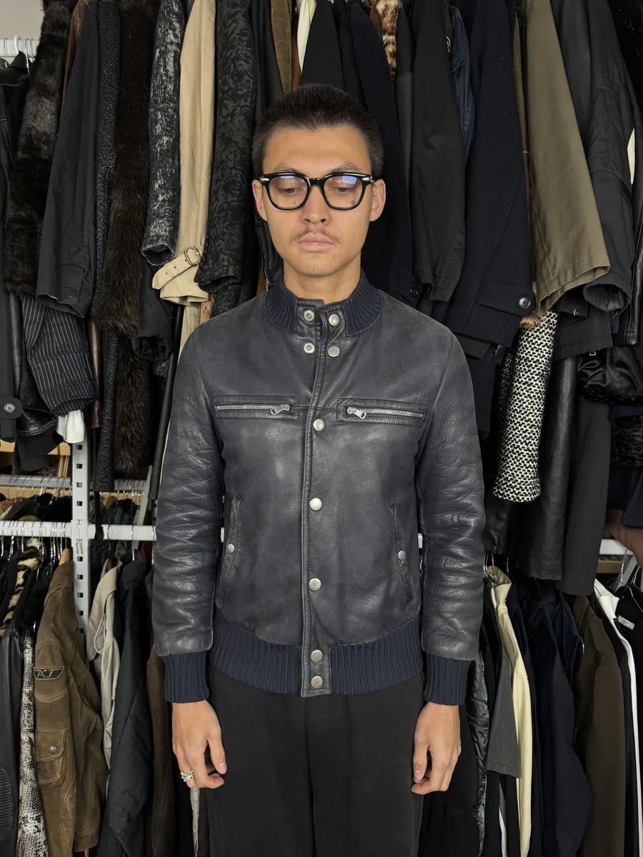 Gucci 2000s Gucci Black Buttoned Leather Bomber Jacket Size US S / EU 44-46 / 1 - 2 Thumbnail