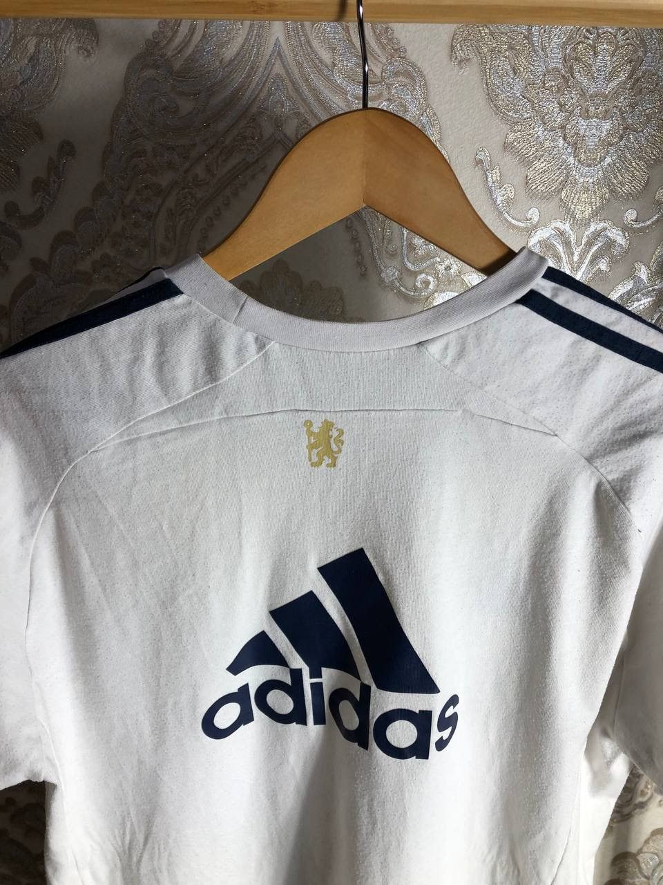 Adidas VINTAGE ADIDAS FC CHELSEA LONDON ENGLAND SOCCER JERSEY RETRO Size US M / EU 48-50 / 2 - 8 Thumbnail