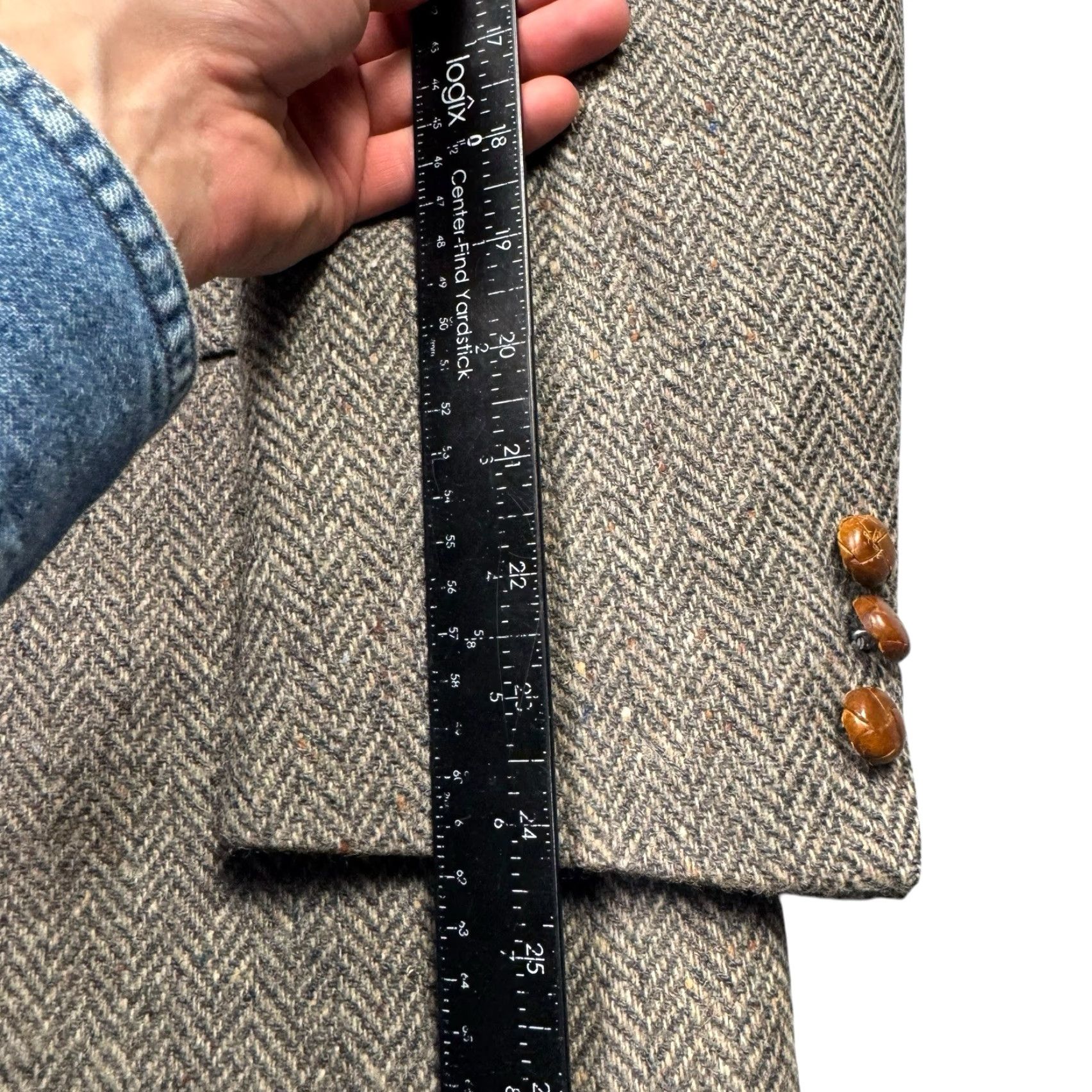 Levi's VINTAGE Levi Strauss Blazer Men 44 Tailored Classic Brown Wool Tweed Herringbone Jacket Blazer Lightweight Wool/ Tweed (Single-Breasted, Notch Lapel) Size 44R - 6 Thumbnail