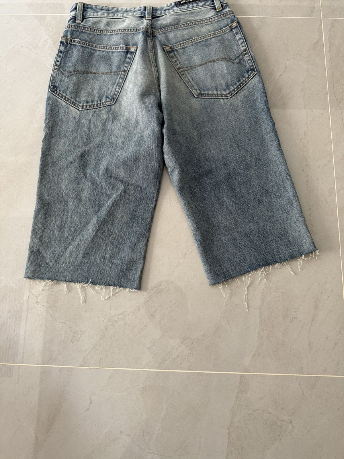 Balenciaga *1660MSRP* Balenciaga Denim Shorts JORTS Sz. S Size US 32 / EU 48 - 7 Thumbnail