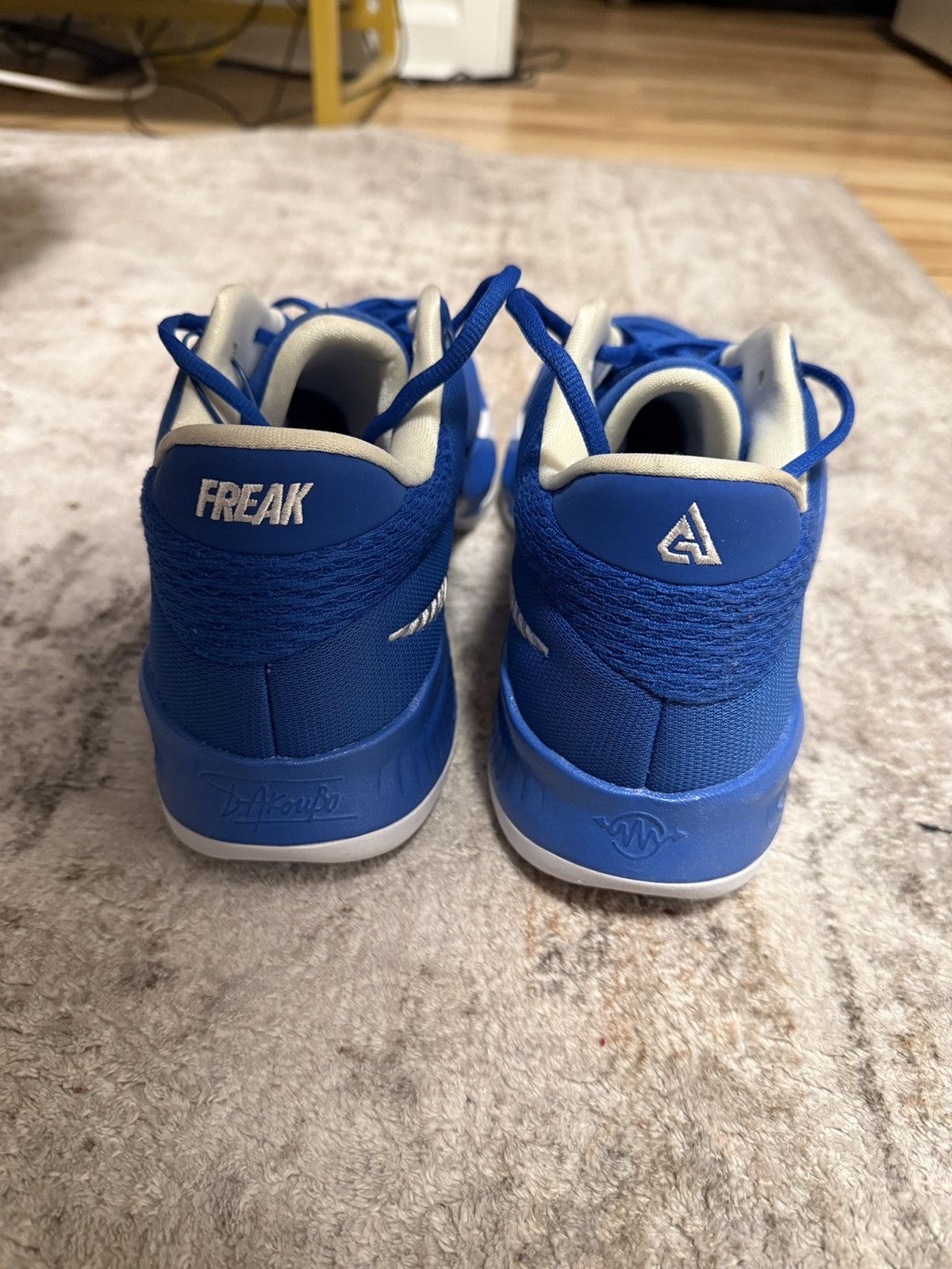 Nike Nike Giannis Freak Kentucky Sample Size US 10 / EU 43 - 3 Thumbnail