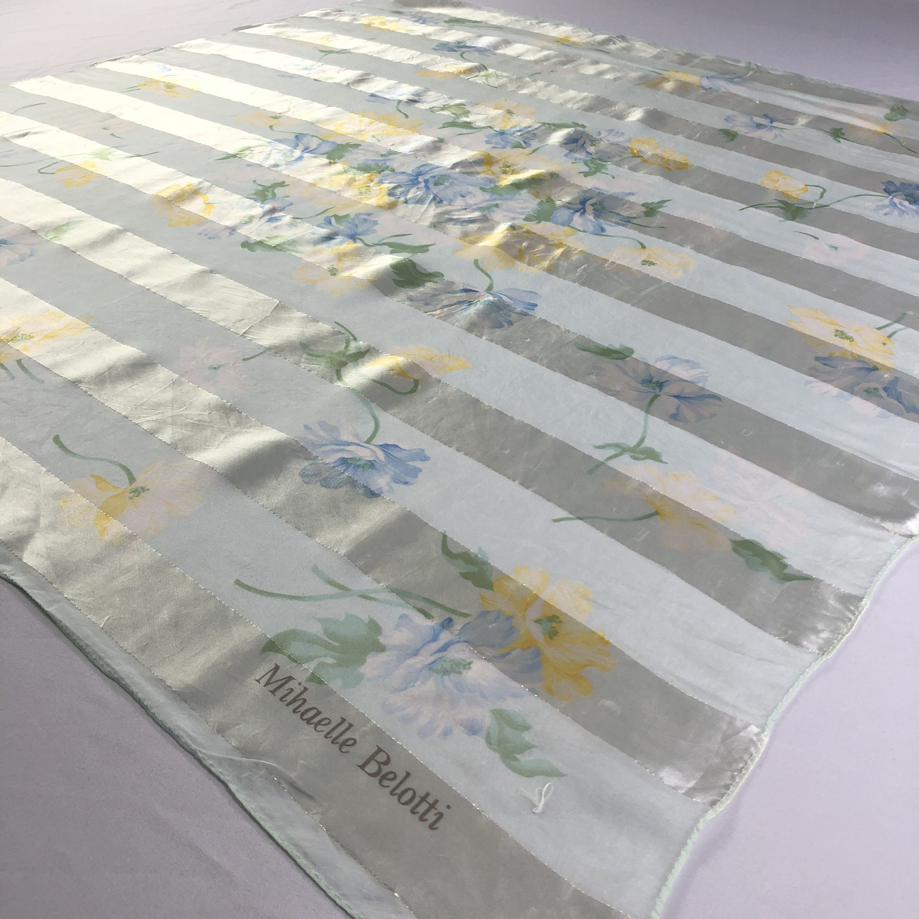 Vintage Vintage Mihaelle Belotti Silk Scarf Size ONE SIZE - 4 Thumbnail