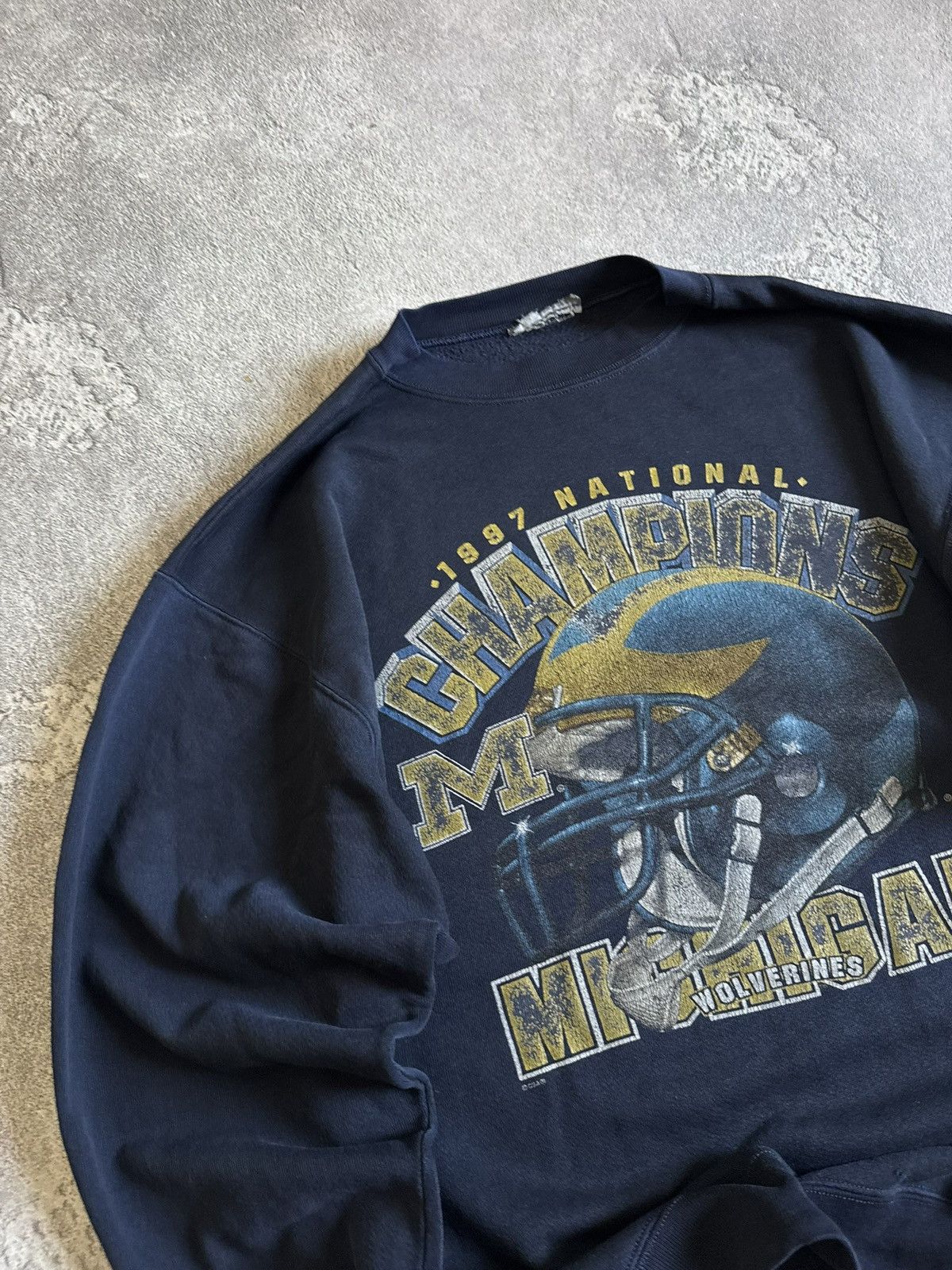 Vintage 90s Retro Champions Michigan 1987 national sweatshirts vntg Size US L / EU 52-54 / 3 - 2 Thumbnail