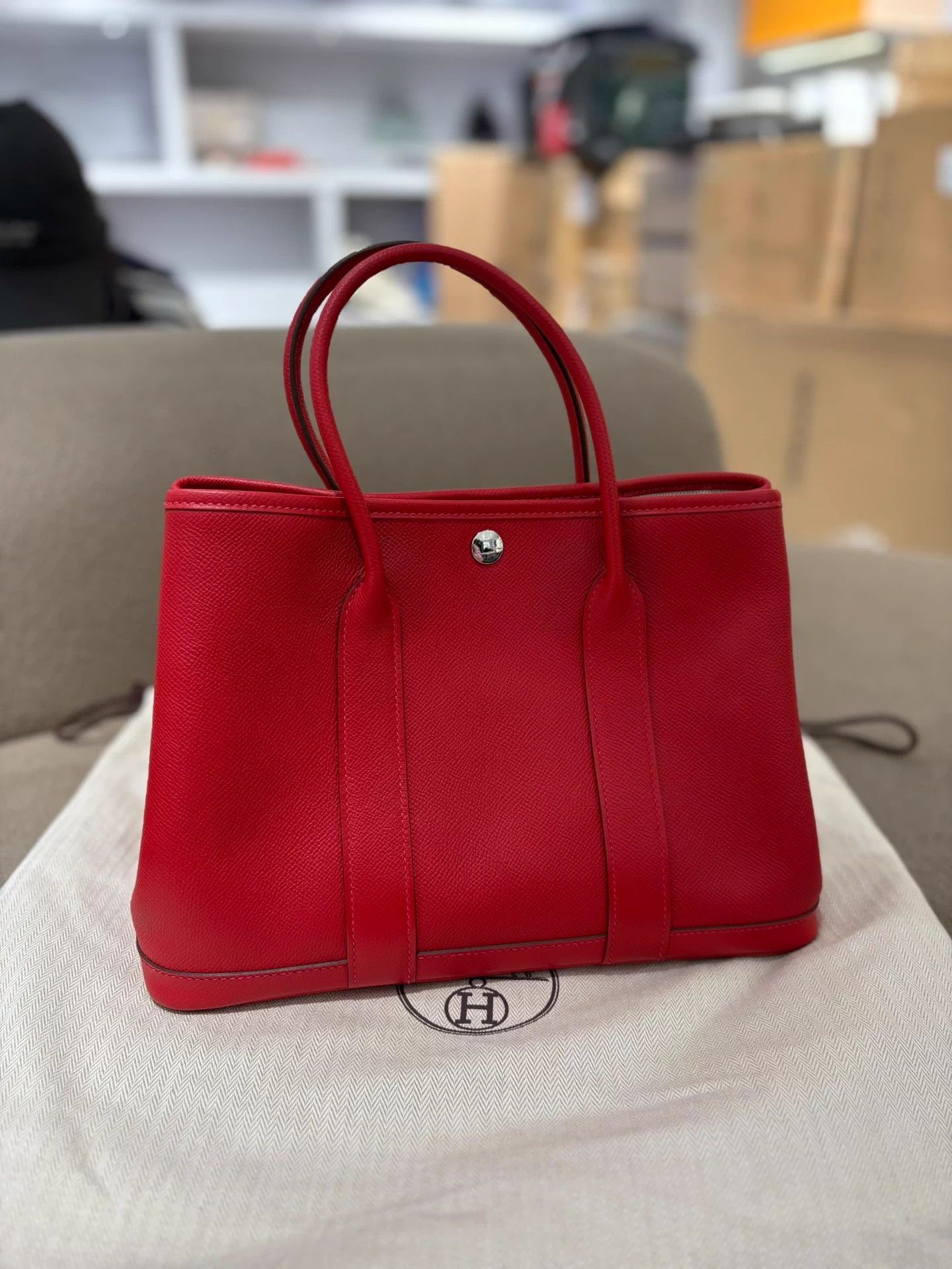 Hermes Hermes Red Garden 30 99 New with Dust Bag A Stamp Size ONE SIZE - 1 Thumbnail