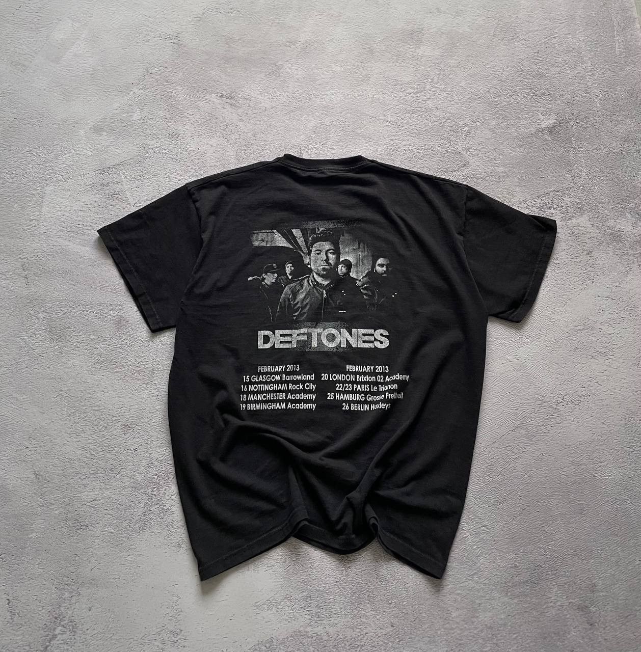 Band Tees Vintage Deftones Koi no yokan 2013 tour black t shirt Size US XL / EU 56 / 4 - 1 Thumbnail