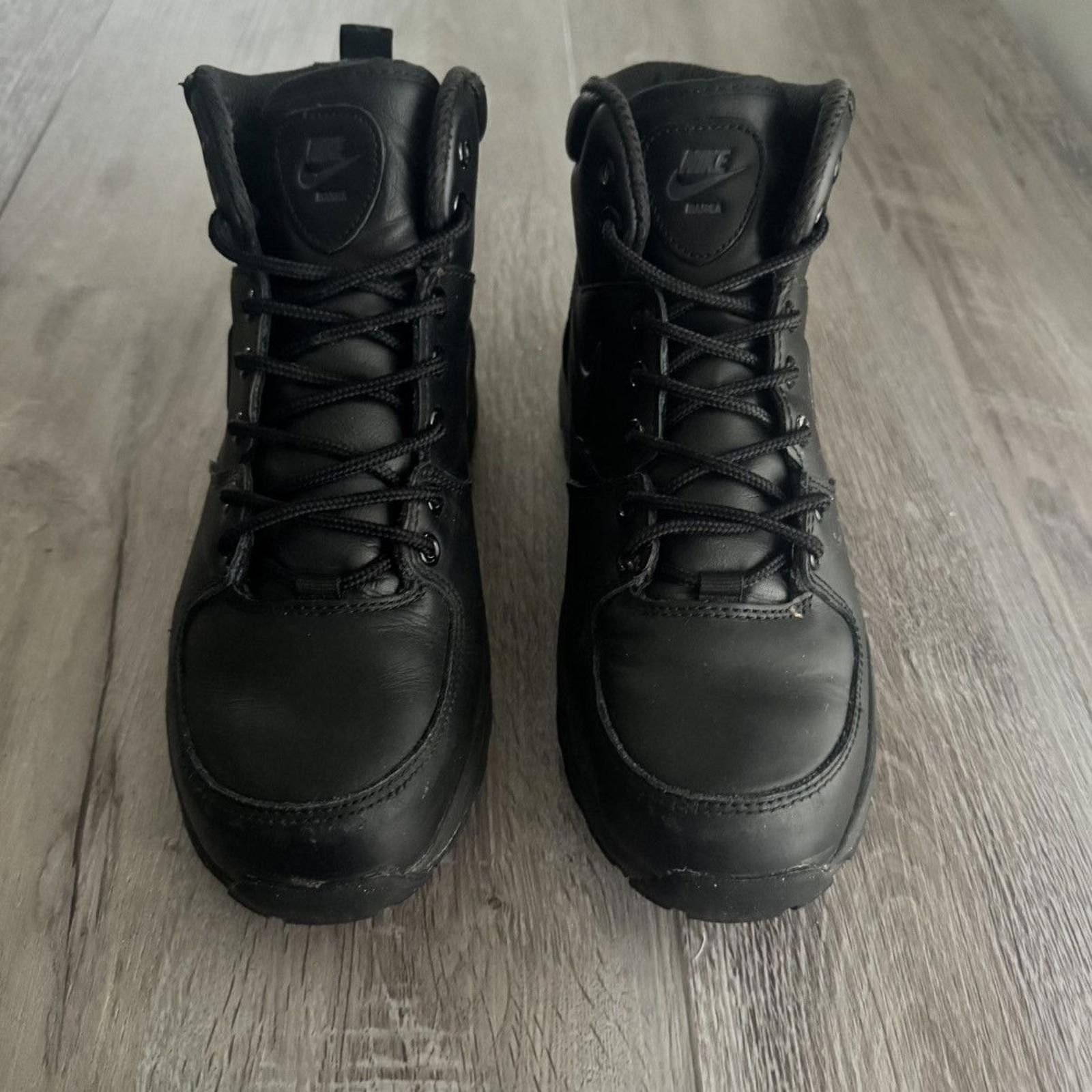 Nike NIKE • Manoa "Leather Black" (8M) Size US 8 / EU 41 - 4 Thumbnail