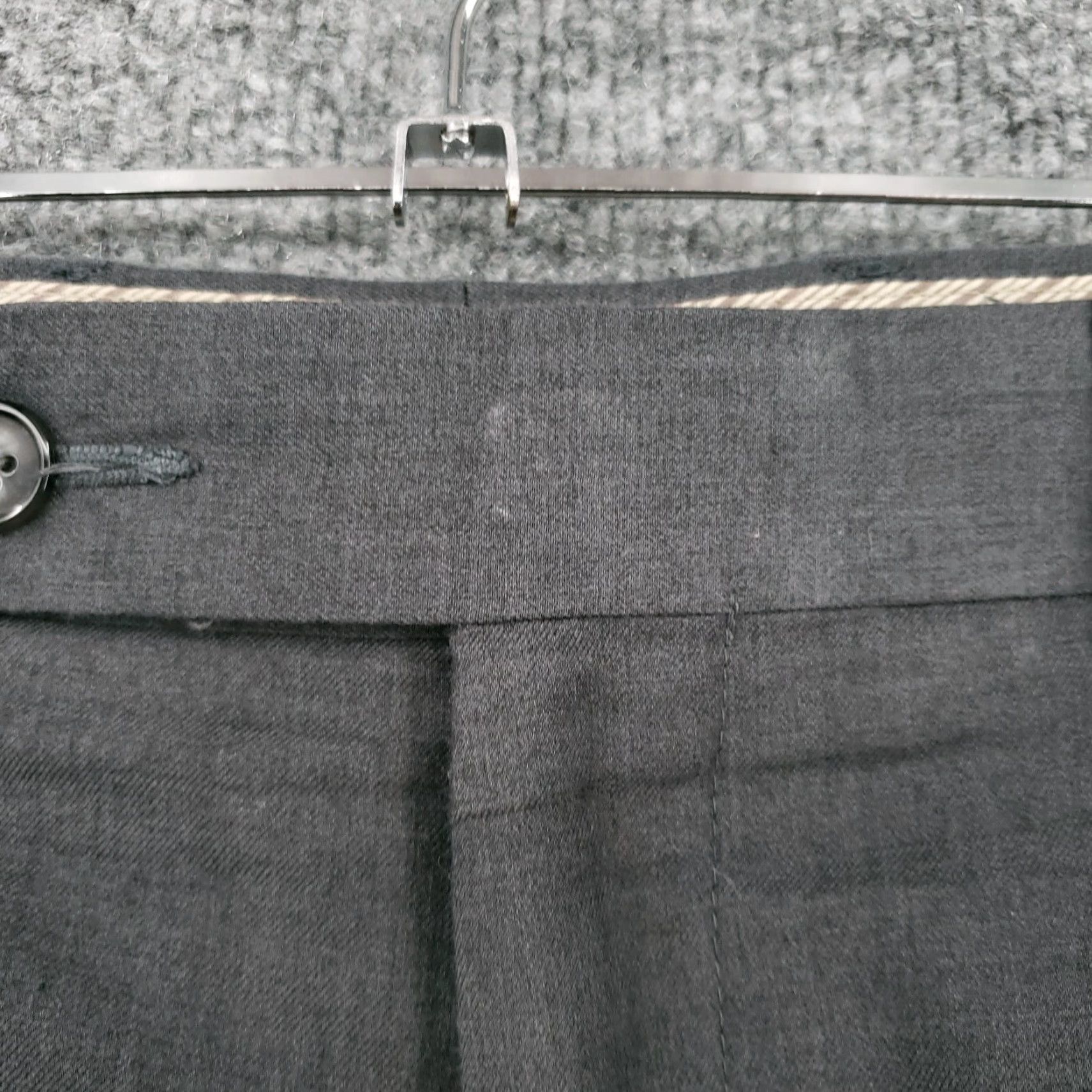 Calvin Klein Calvin Klein Dress Pants Mens 36X32 Gray Mid Rise Straight Leg Flat Front Dress Pants Mens Gray 36X32 Flat Front Straight Leg Calvin Klein Pants Mens Size US 36 / EU 52 - 5 Thumbnail