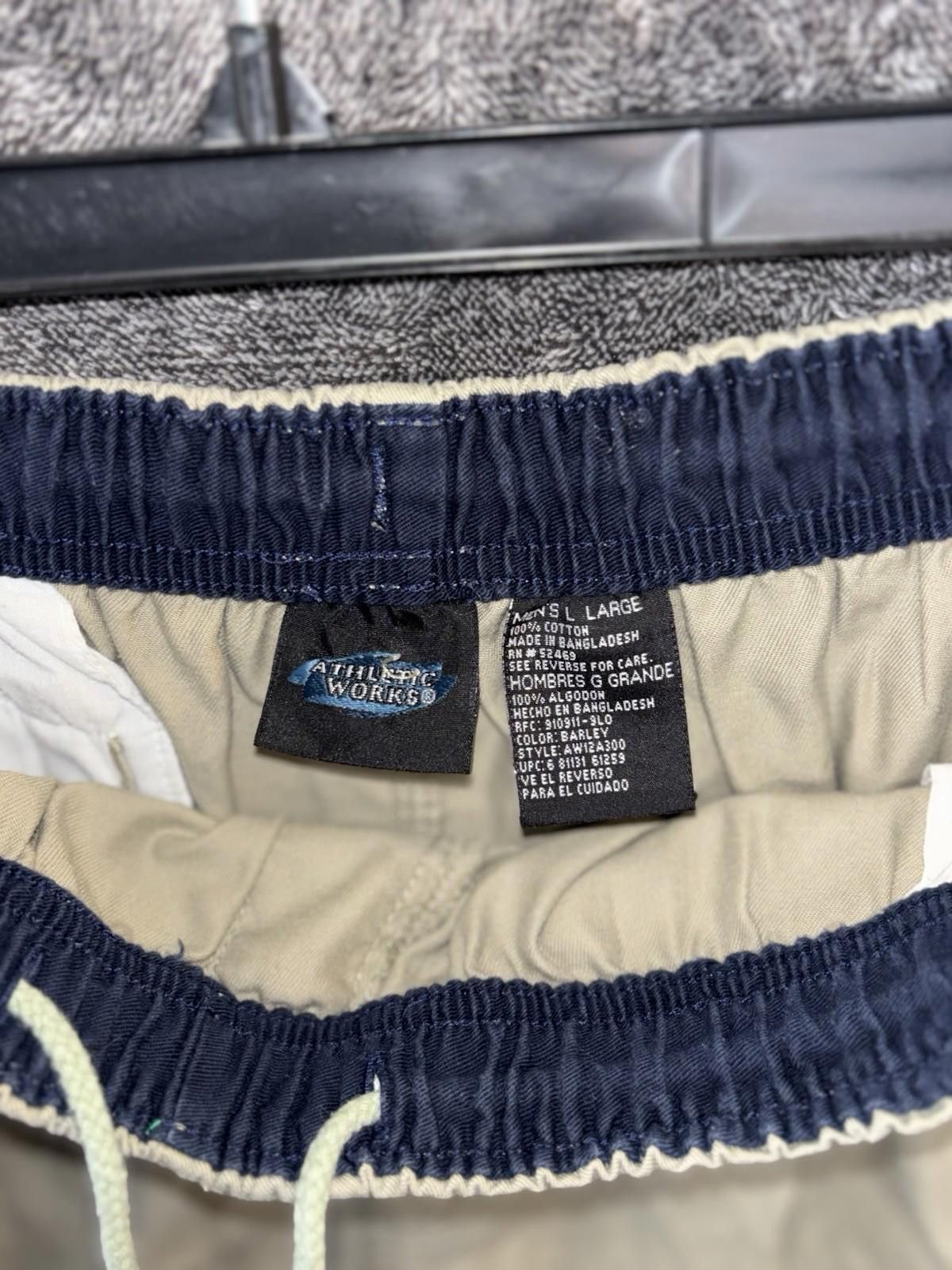 Athletic Works Athletic Works Khaki Drawstring Cotton Shorts Size L Cotton Size US 34 / EU 50 - 3 Thumbnail