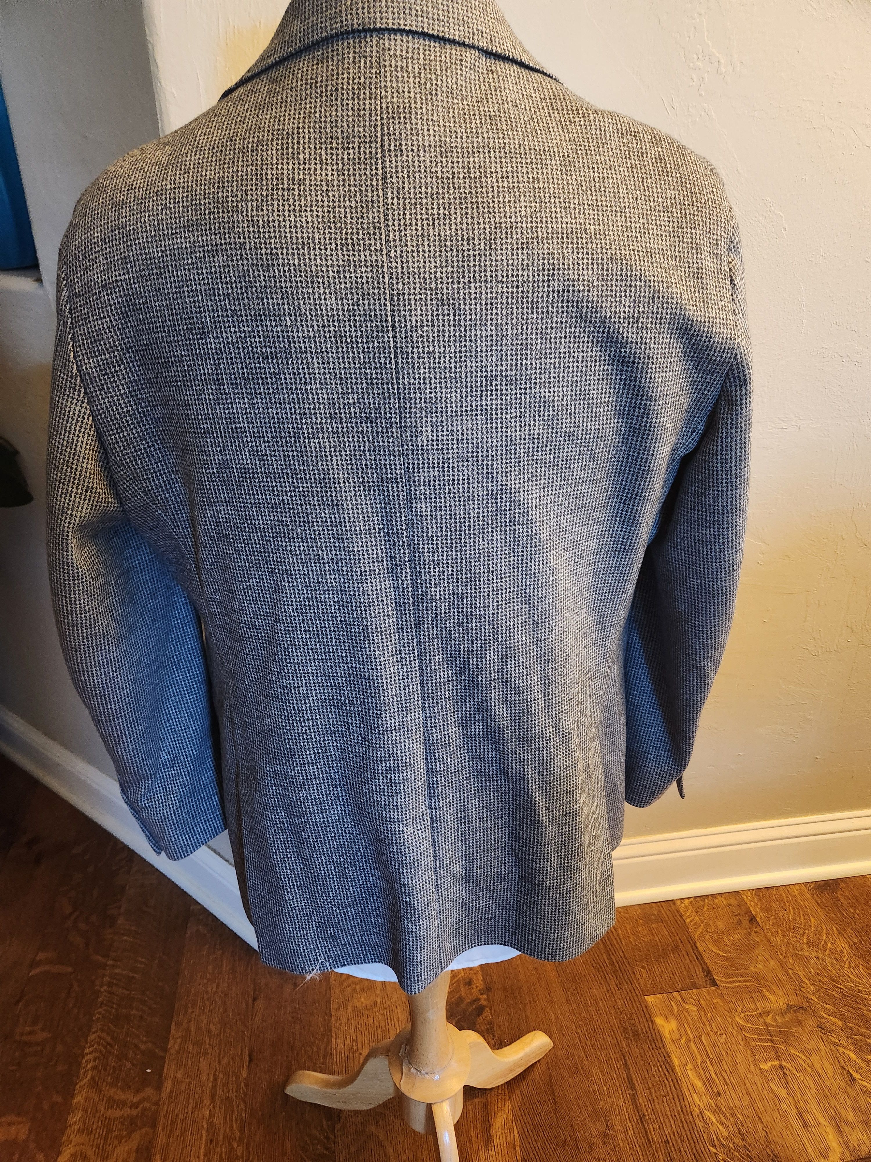 Jos. A. Bank Cotton/Wool Blend Houndstooth Unstructured Blazer Size 48R - 2 Thumbnail