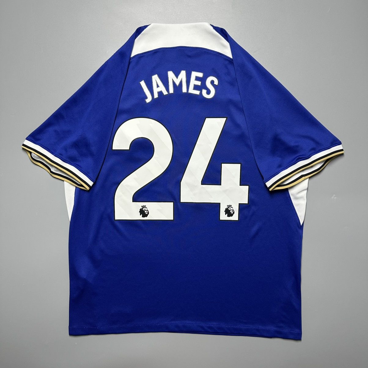 Nike CHELSEA NIKE 2023/2024 FOOTBALL HOME JERSEY #24 JAMES Size US XL / EU 56 / 4 - 1 Thumbnail