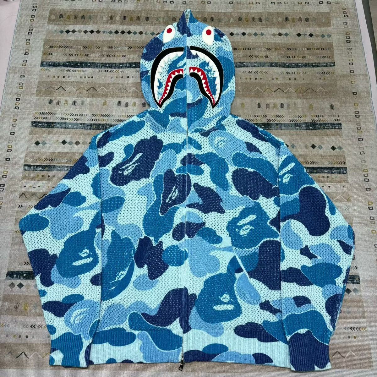 Bape CAMO SHARK FULL ZIP HOODIE Size US XL / EU 56 / 4 - 1 Thumbnail
