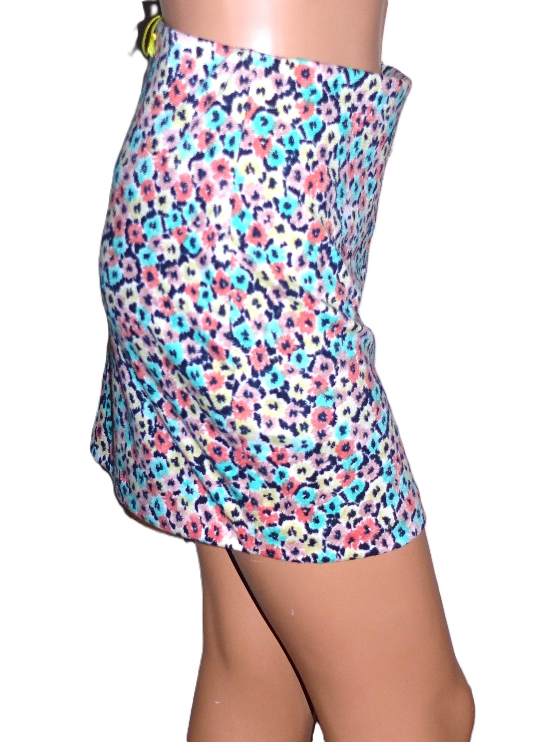 BCBGeneration BCBGeneration Multi Color Floral Pencil Skirt M Size 28" / US 6 / IT 42 - 6 Thumbnail