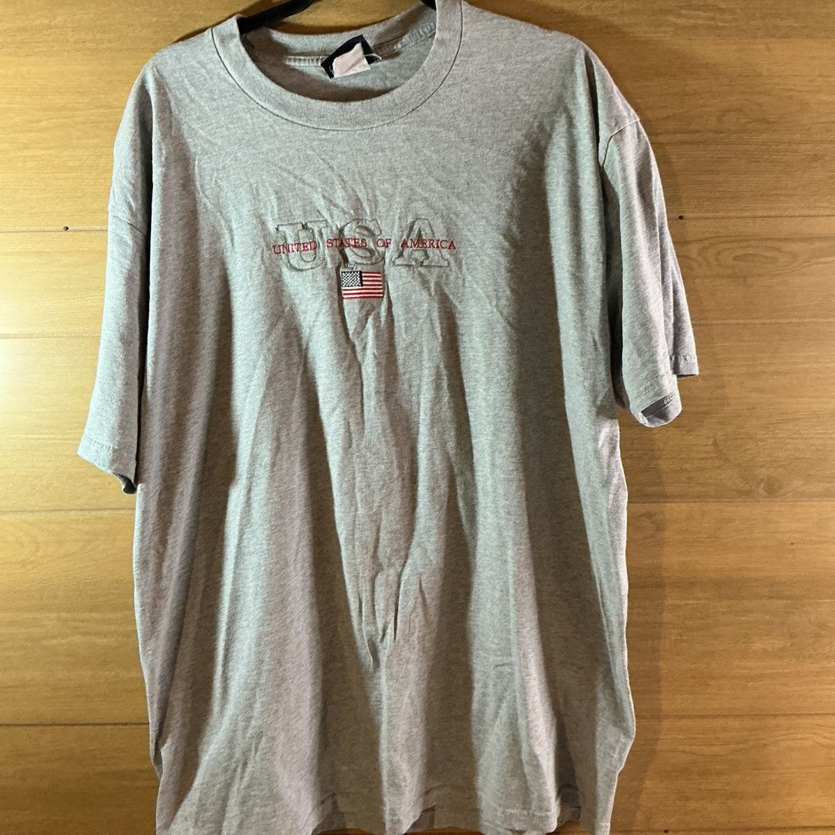 Other Vintage OVB Old Varsity Brand USA Gray Men's XL T-Shirt Size US XL / EU 56 / 4 - 1 Thumbnail