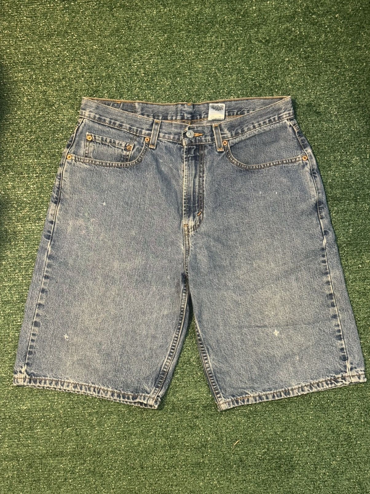 Levi's Vintage Clothing Vintage Levi's 569 Loose Straight Fit Jorts Baggy Skater Fit Size US 33 - 1 Thumbnail